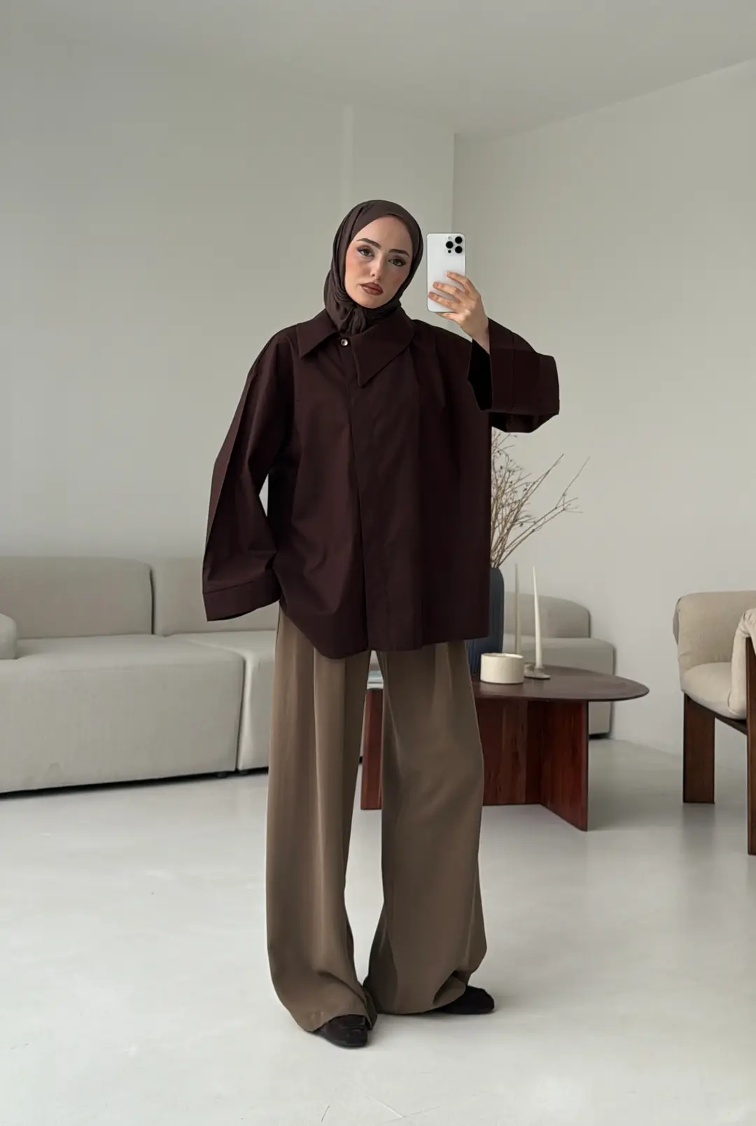 Asimetrik Yaka Oversize Gömlek  Kahve - Görsel 5