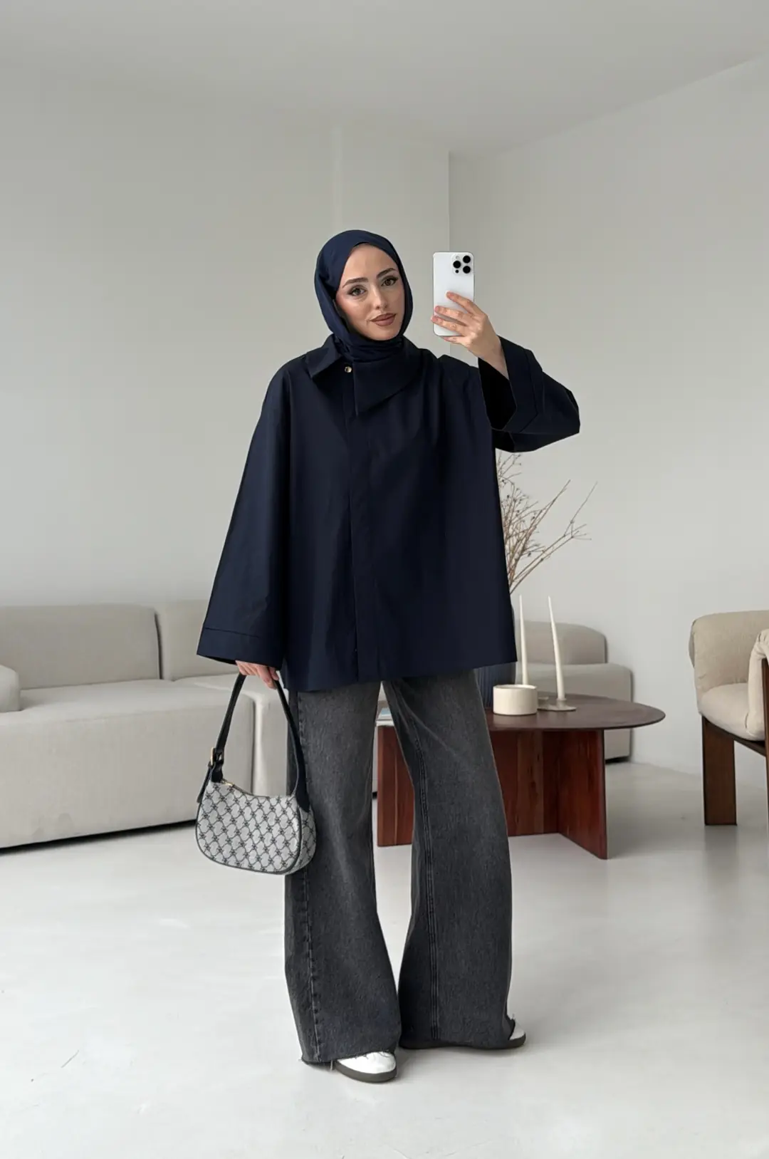 Asimetrik Yaka Oversize Gömlek Lacivert - Görsel 4