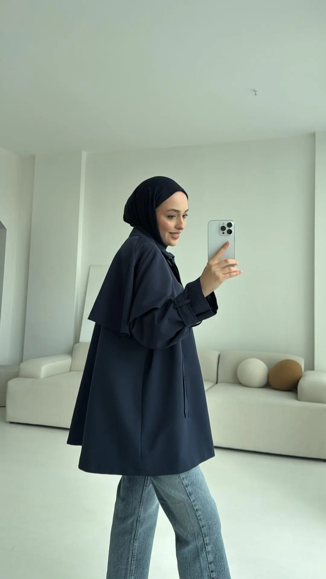 Astarlı Pelerinli Trençkot Lacivert - Görsel 3