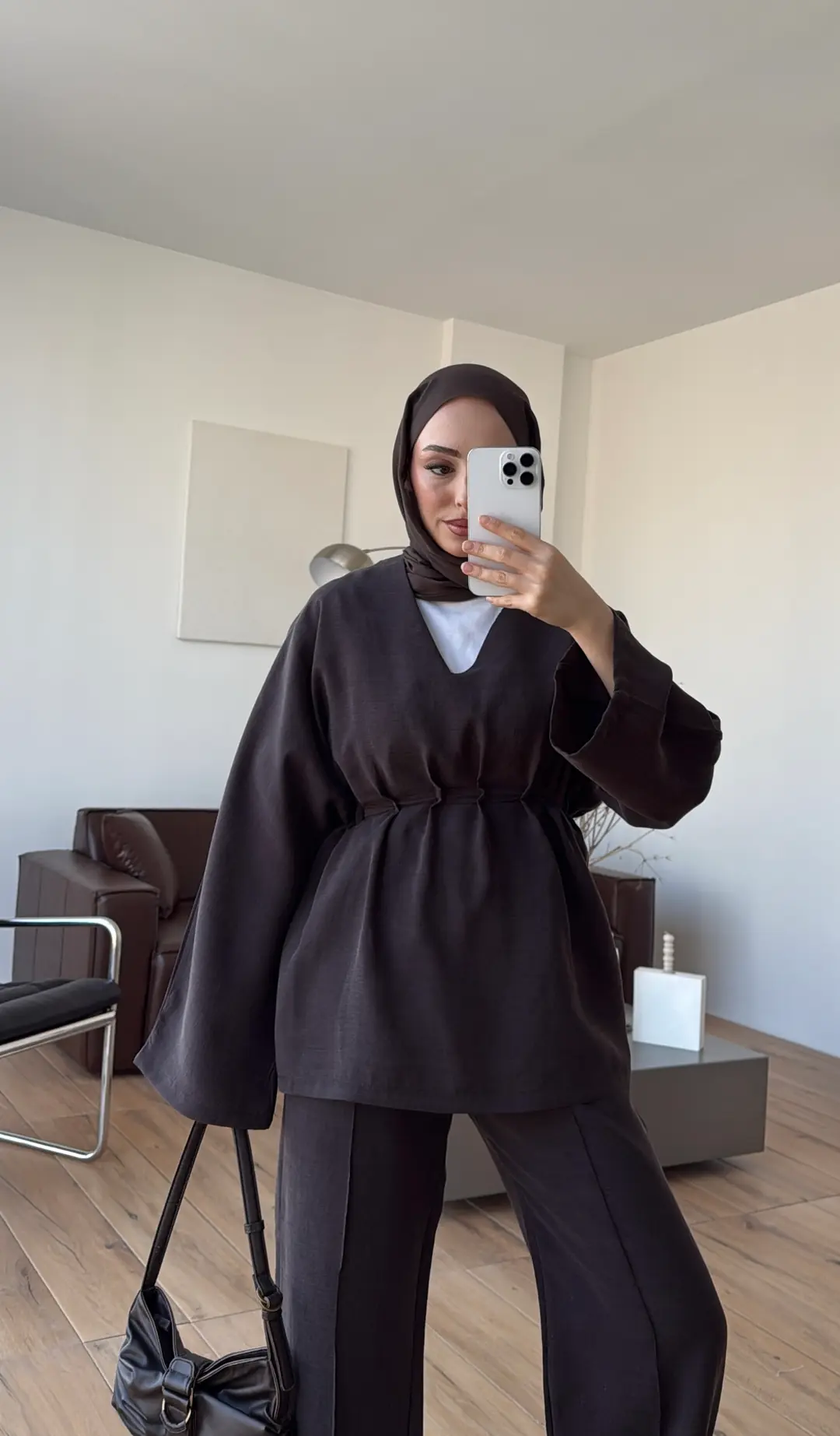 V Yaka Pantolon Takım Kahve - Görsel 2