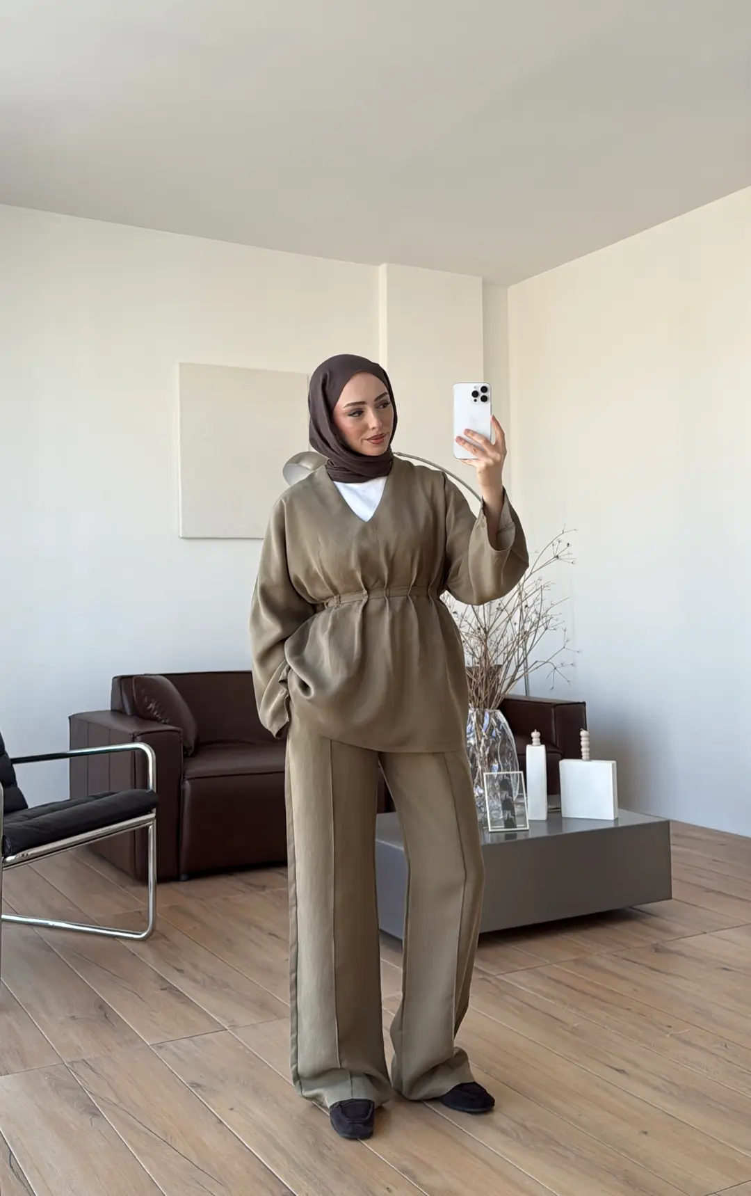 V Yaka Pantolon Takım Olive - Görsel 6