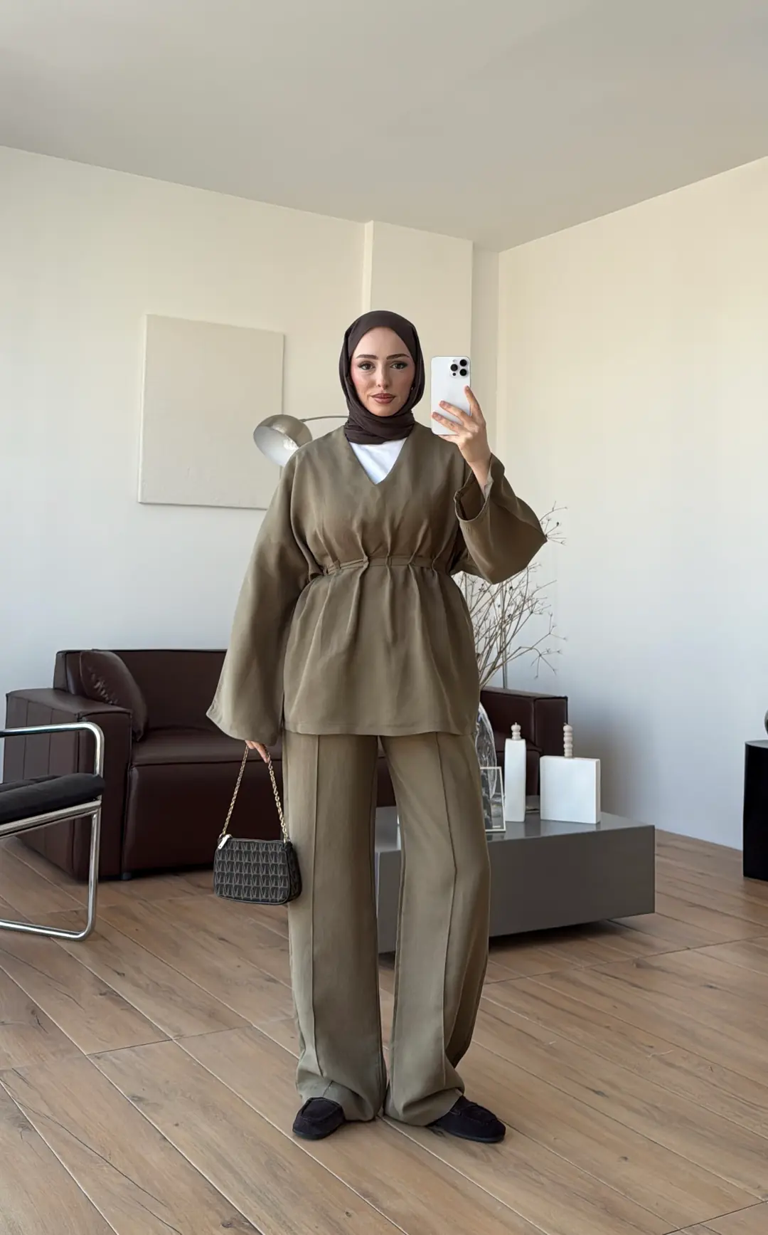 V Yaka Pantolon Takım Olive - Görsel 7