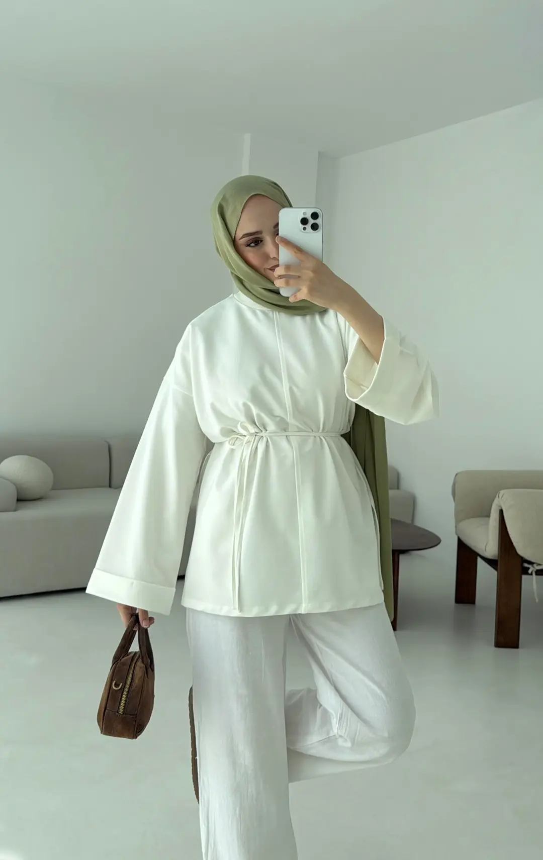 Bağlamalı Yanı Yırtmaç Detay Sweat Beyaz - Görsel 3