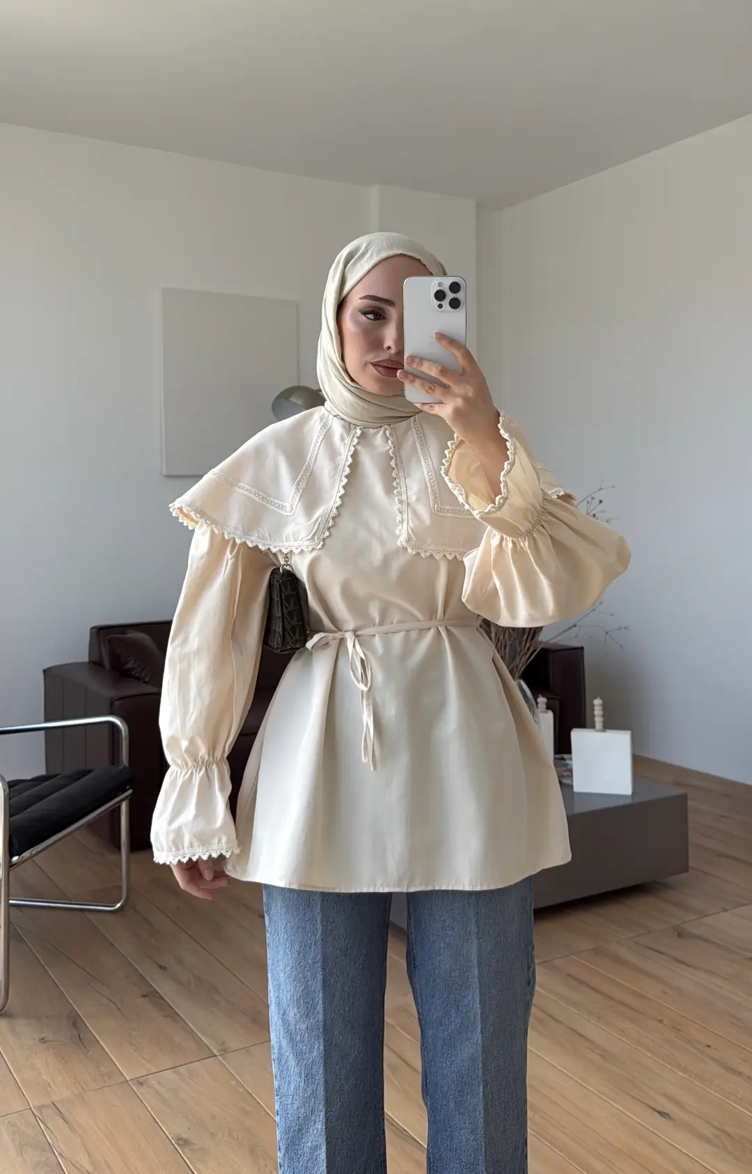 Bebe Yaka Dantel Geçişli Gömlek Krem - Görsel 7