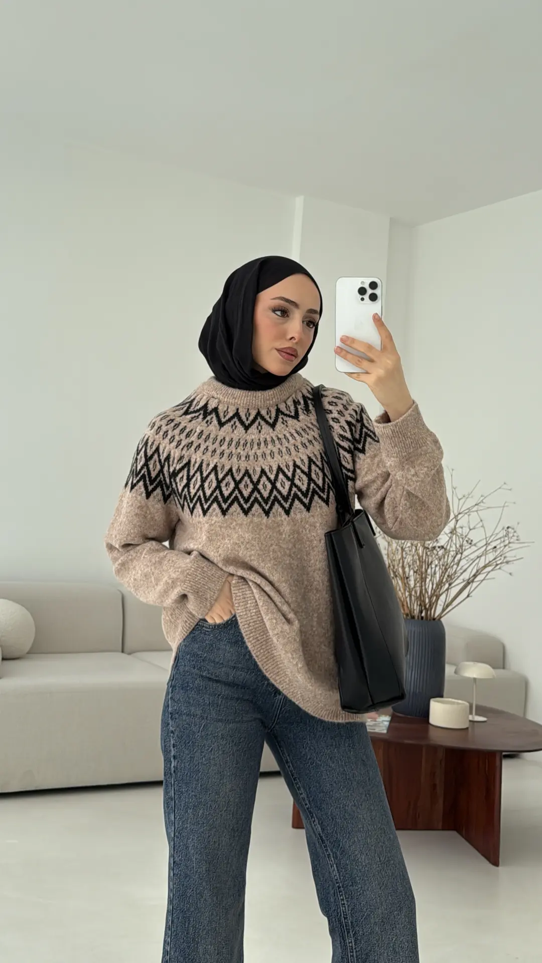 Bej Siyah Geçişli Kazak - Görsel 4