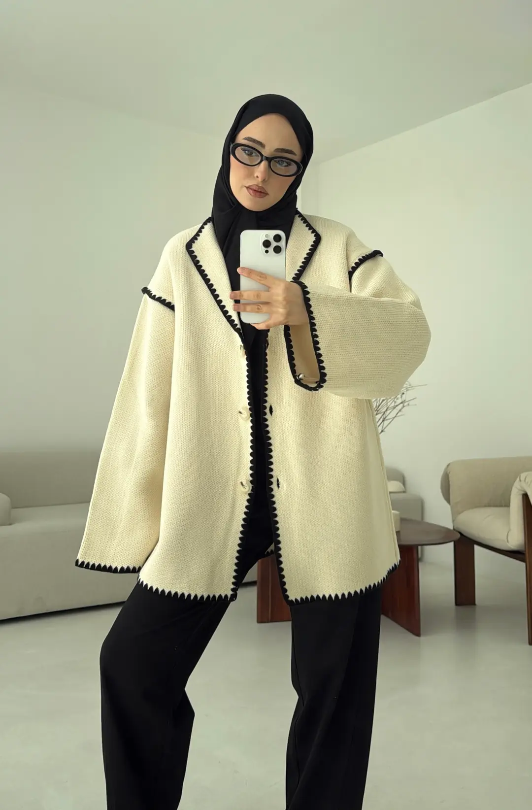 Biye İşleme Detaylı Sık Örme Hırka Krem - Görsel 2