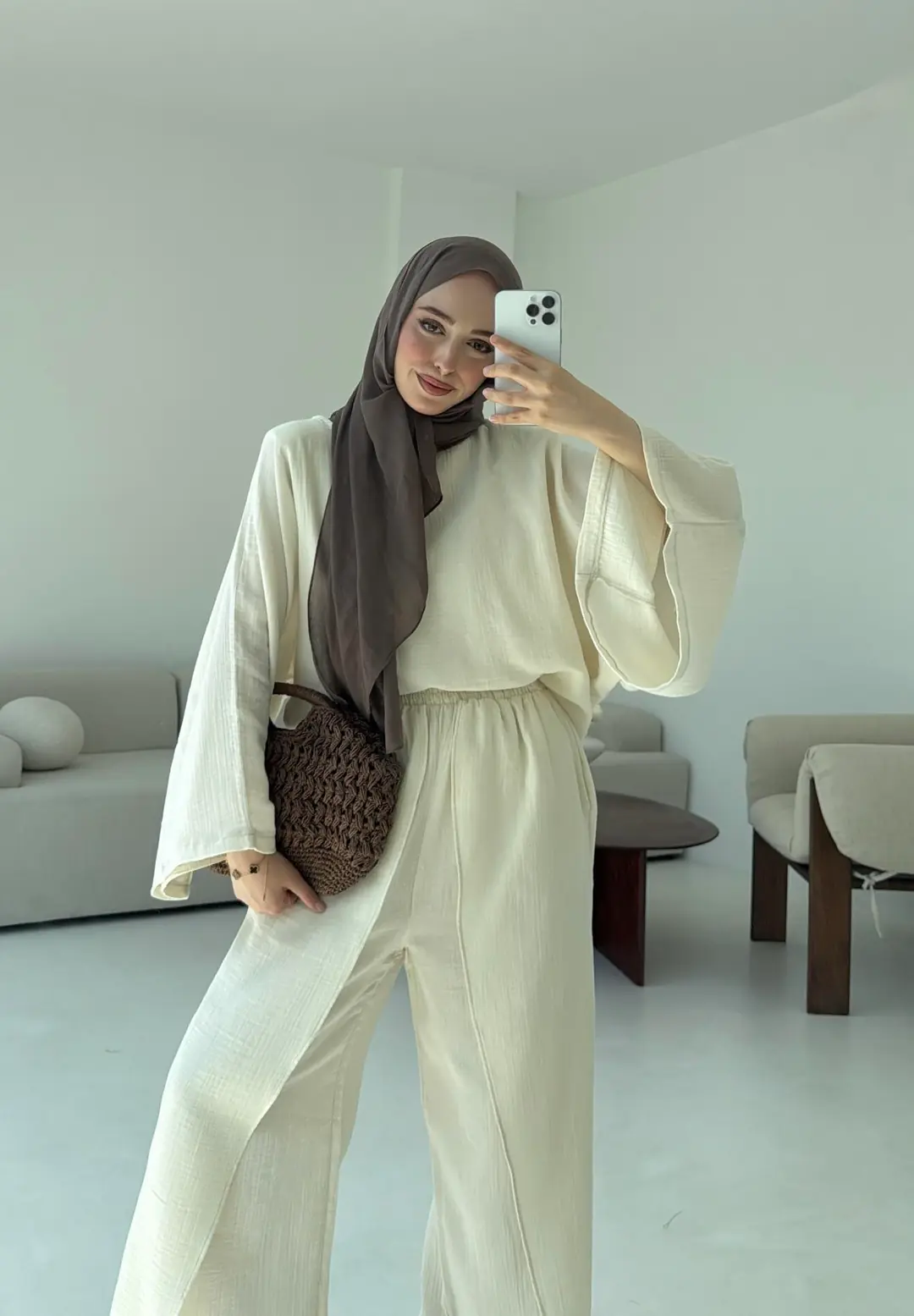 Bluzlu Yarasa Kol Takım Krem - Görsel 5