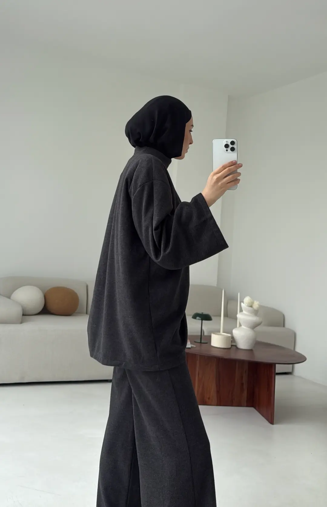 Bluzu Yandan Biyeli Takım Koyu Gri - Görsel 2