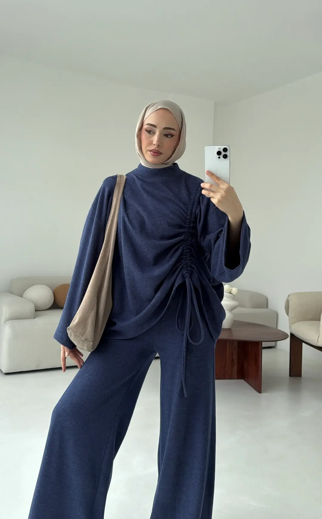 Büzgülü Takım Lacivert - Görsel 2