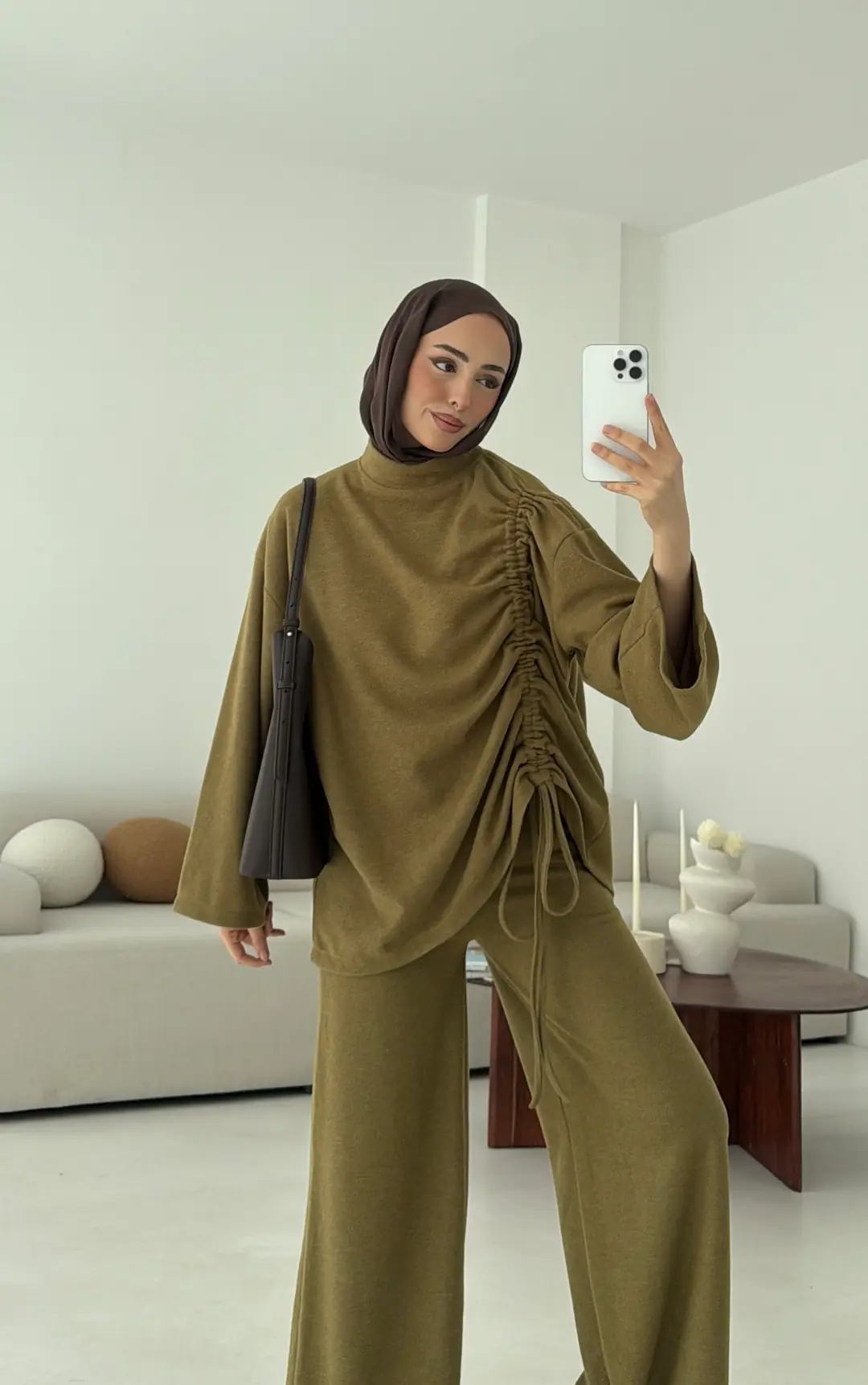 Bluzu Yandan Biyeli Takım  Yağ yeşili - Görsel 2