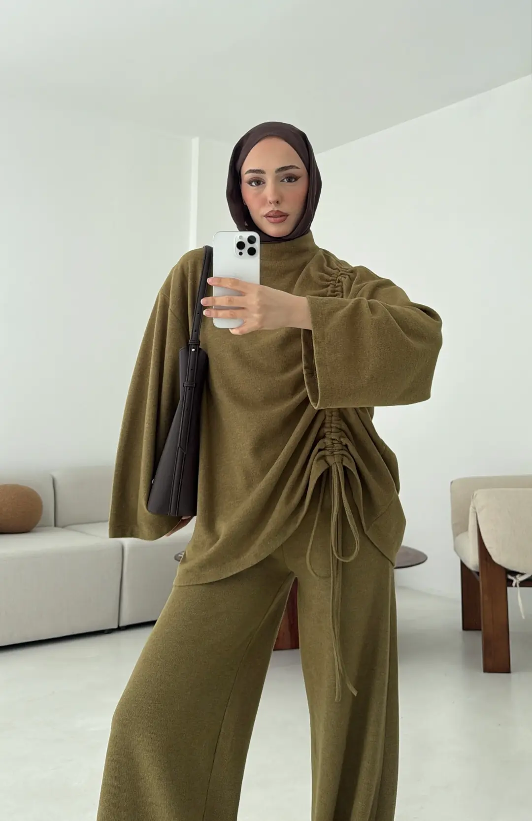 Bluzu Yandan Biyeli Takım  Yağ yeşili - Görsel 6