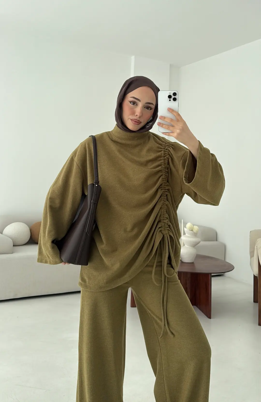 Bluzu Yandan Biyeli Takım  Yağ yeşili - Görsel 7