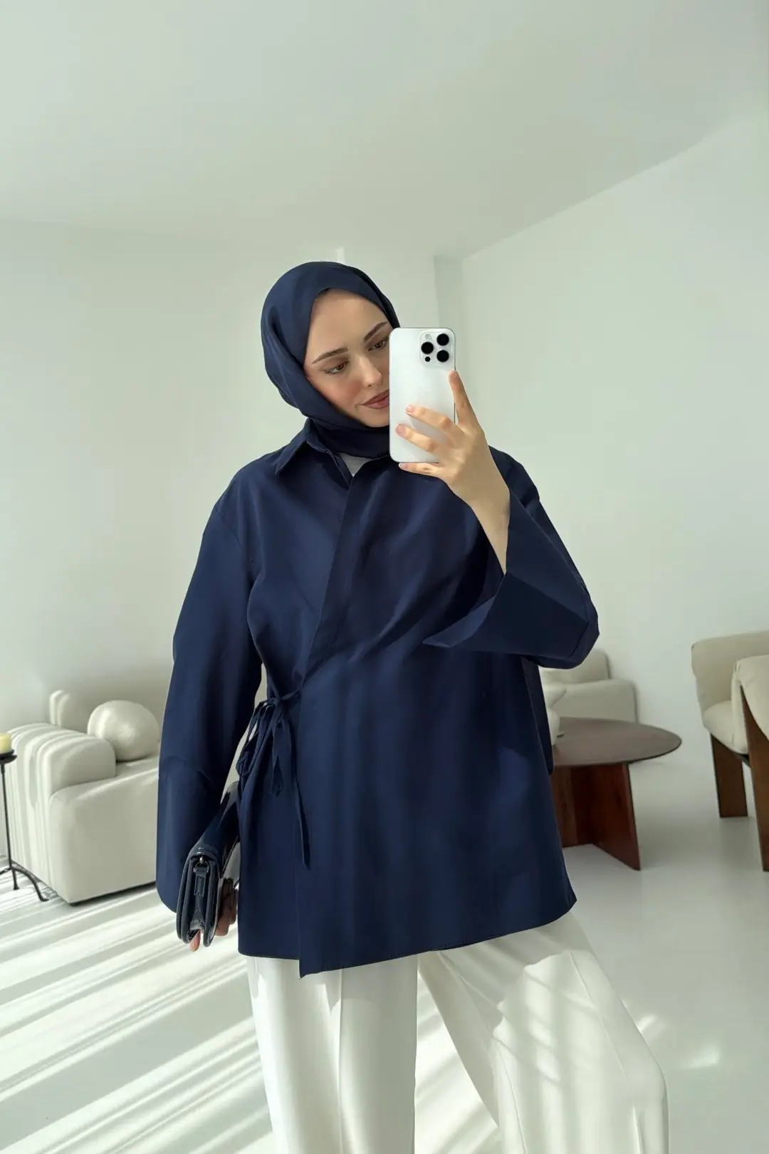 Çapraz Bağlamalı Kol Detay Gömlek Lacivert - Görsel 5