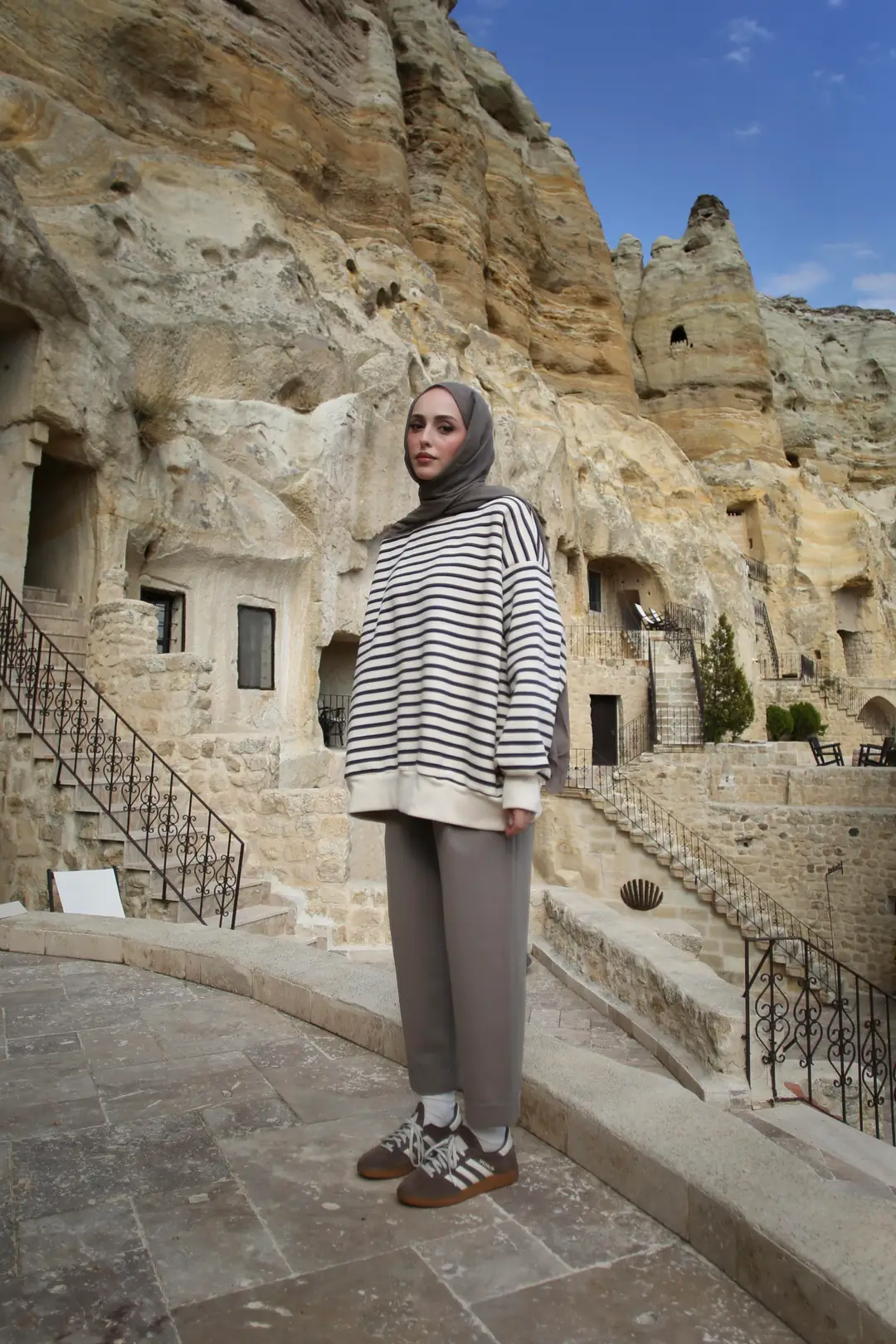 Çizgili Oversize Sweatshirt Kahve