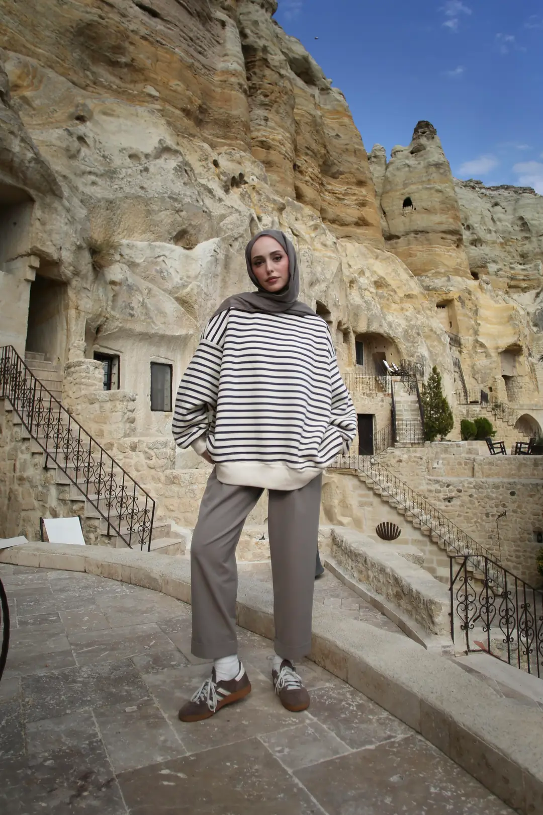 Çizgili Oversize Sweatshirt Kahve - Görsel 5