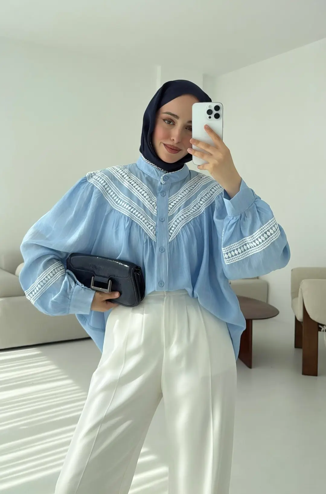 Dantelli Büzgülü Gömlek Acık Mavi - Görsel 4