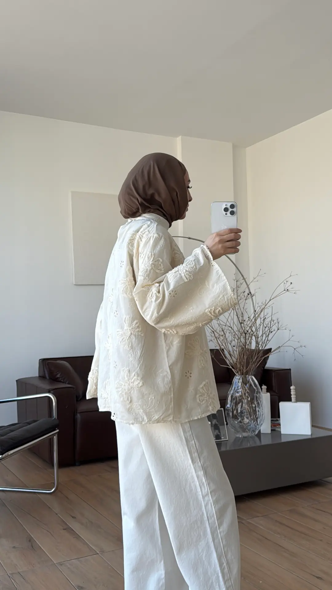 Dantelli Hakim Yaka Bluz Krem - Görsel 10