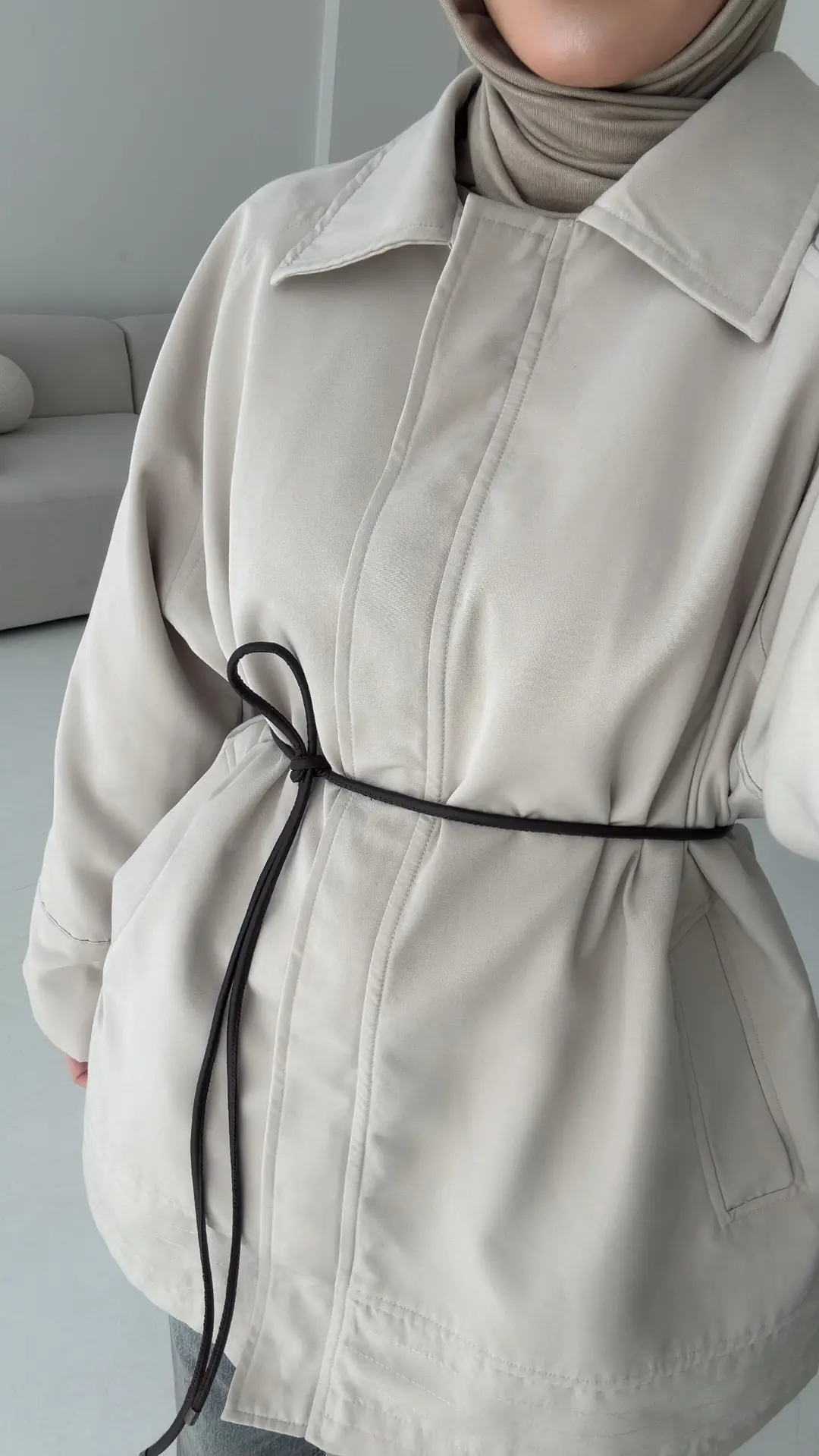 Deri Kemerli Premium Astarlı Fermuarlı Trençkot Bej - Görsel 7