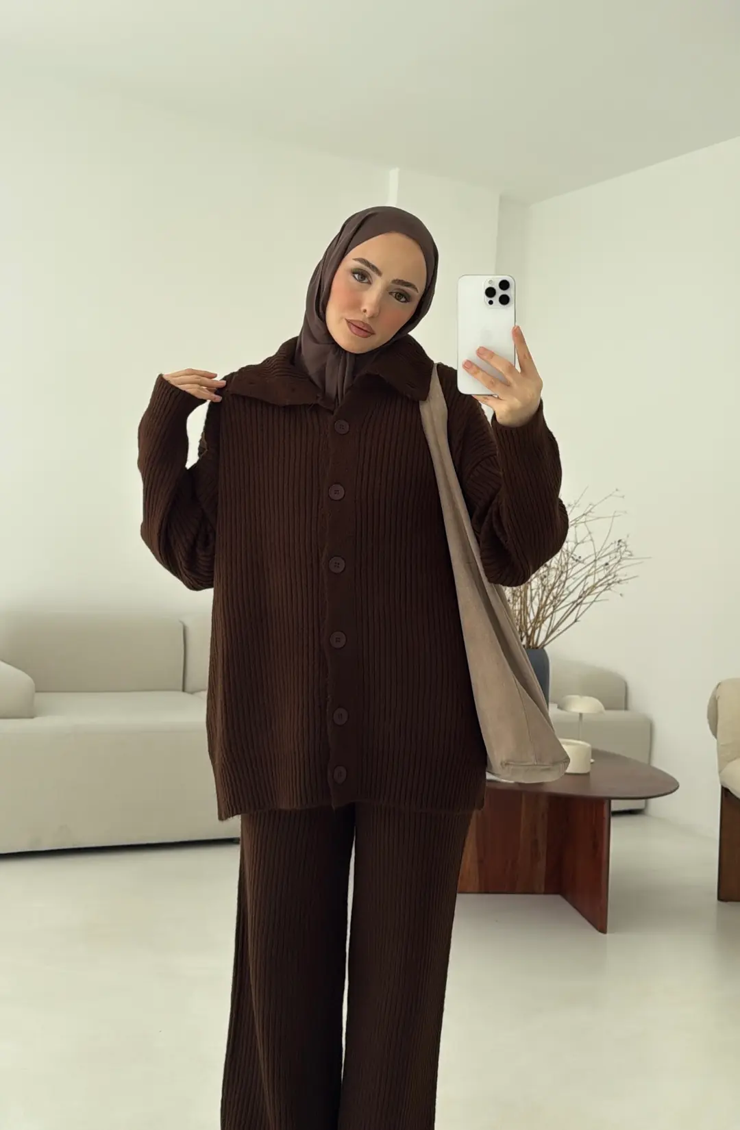 Dik Yaka Düğmeli Triko Takım Kahve - Görsel 6