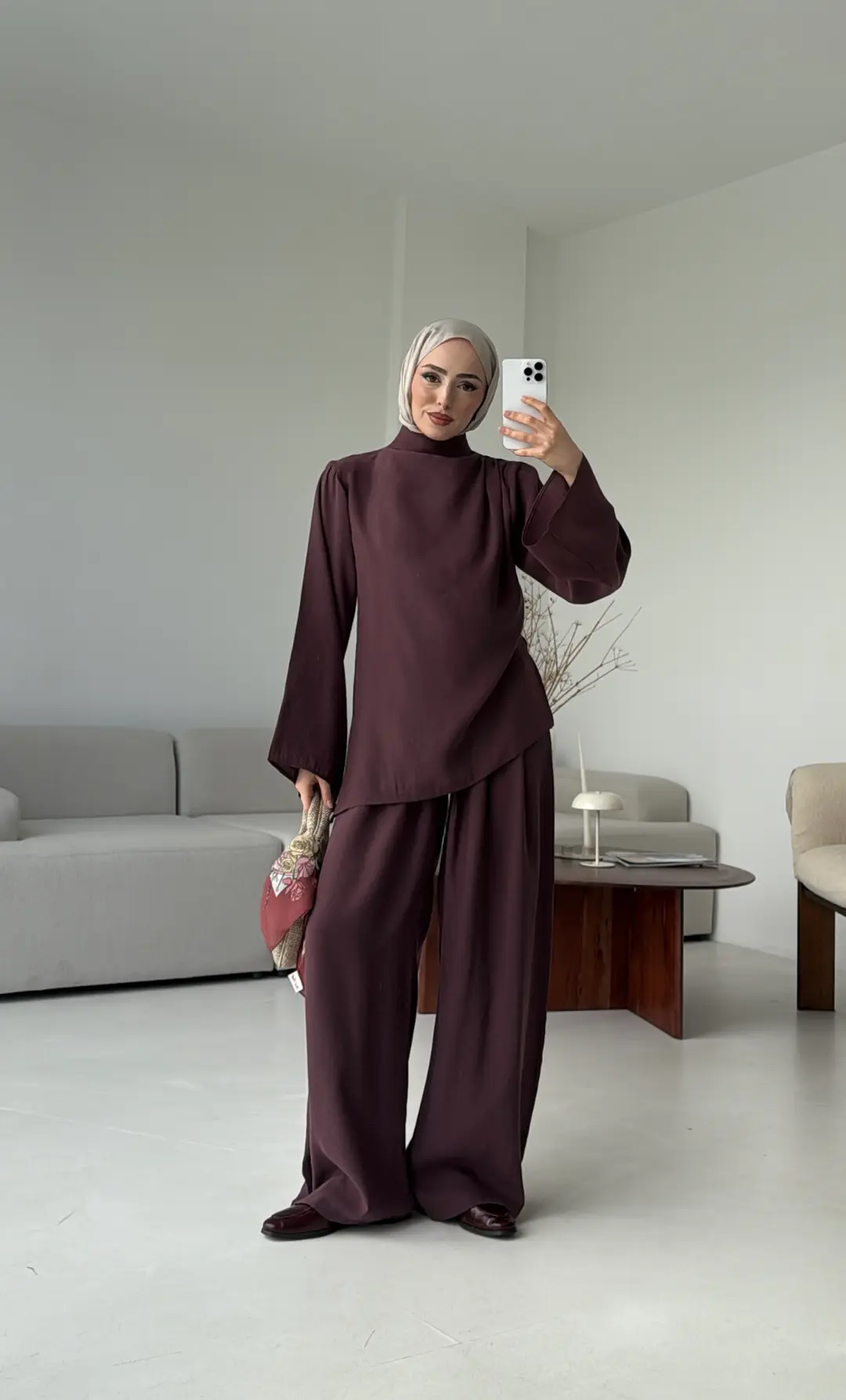 Drape Yaka Asimetrik Kesim Takım Mürdüm - Görsel 5