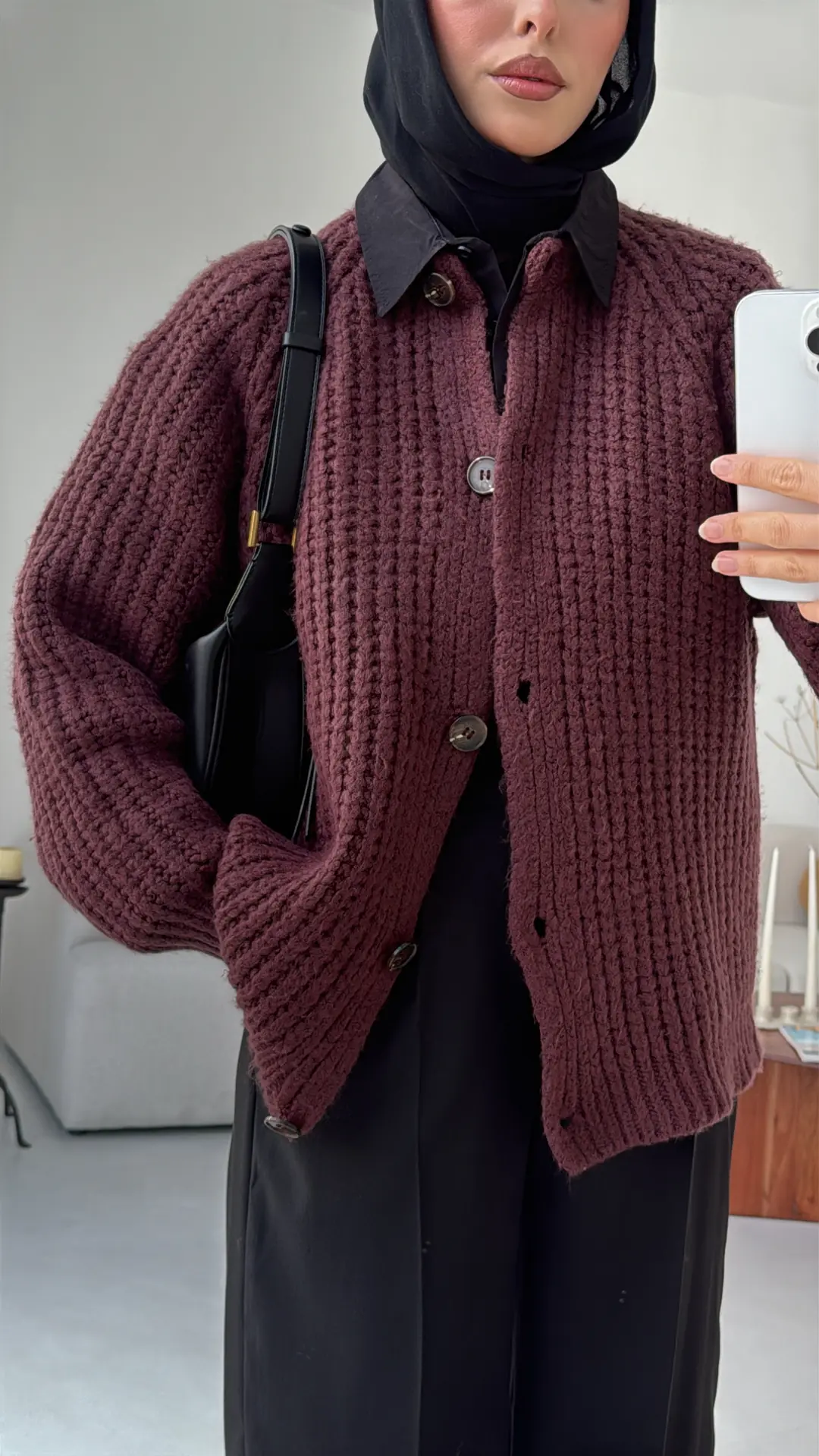 Düğmeli Bordo Hırka - Görsel 3