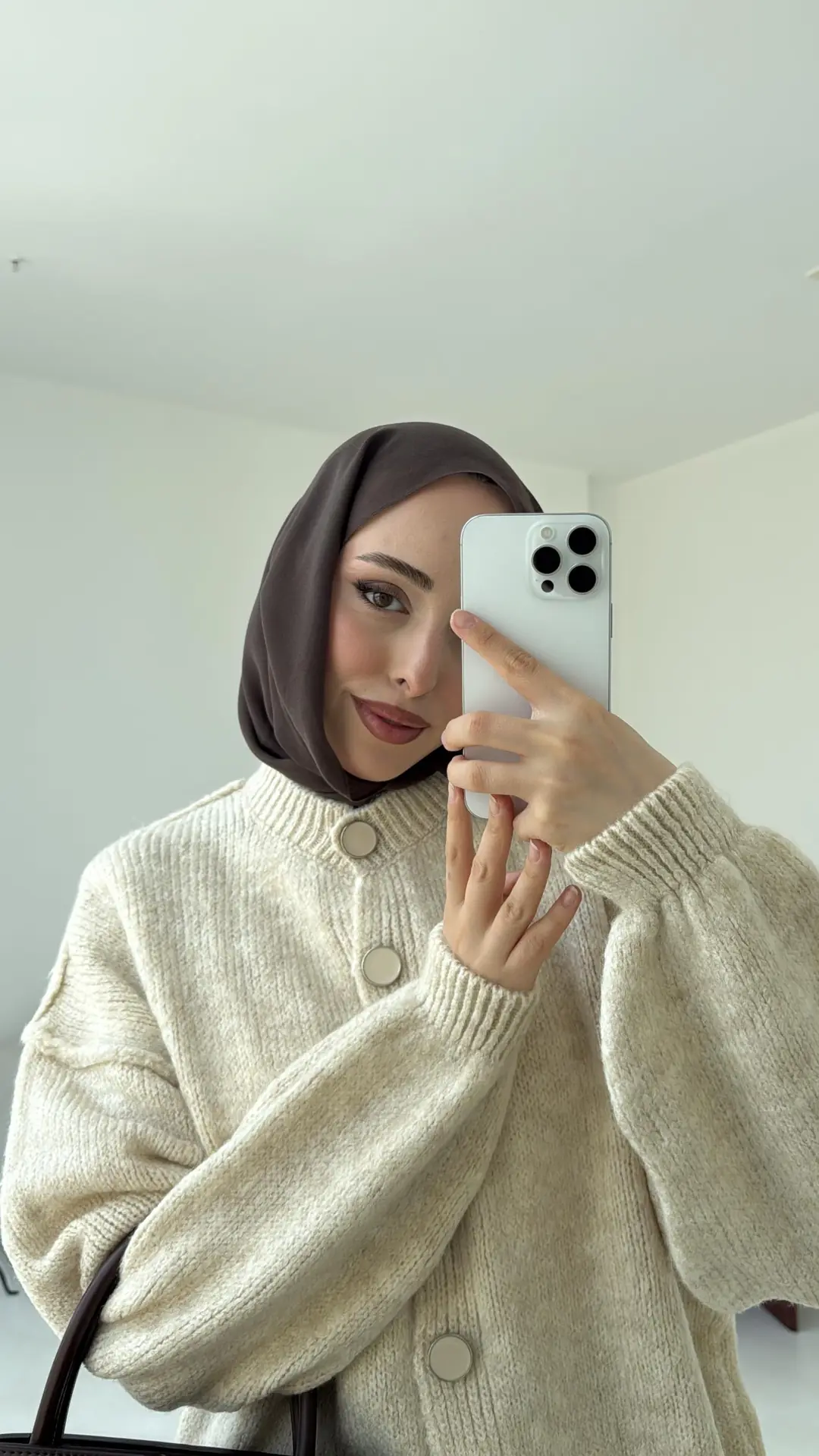 Düğmeli Triko Hırka Krem - Görsel 10