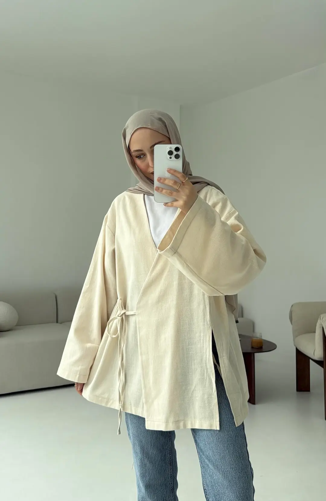 Ekru Yırtmaç Detay Keten Kimono