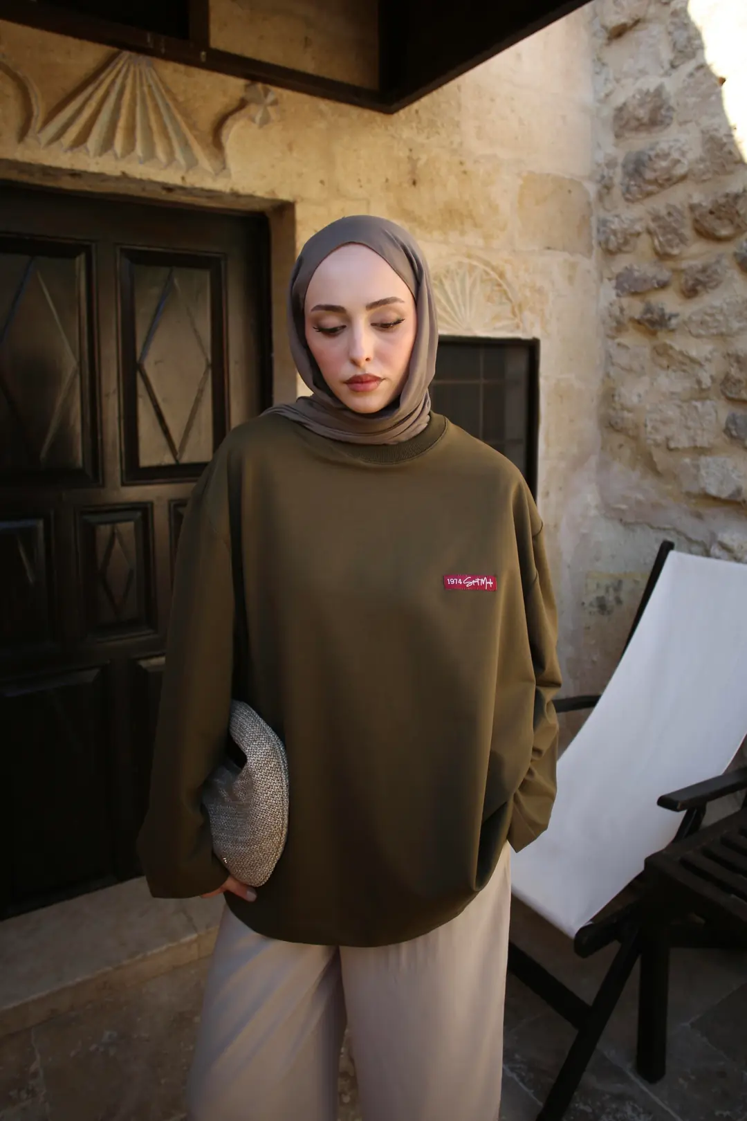 Etiket Baskılı Sweatshirt Haki - Görsel 2