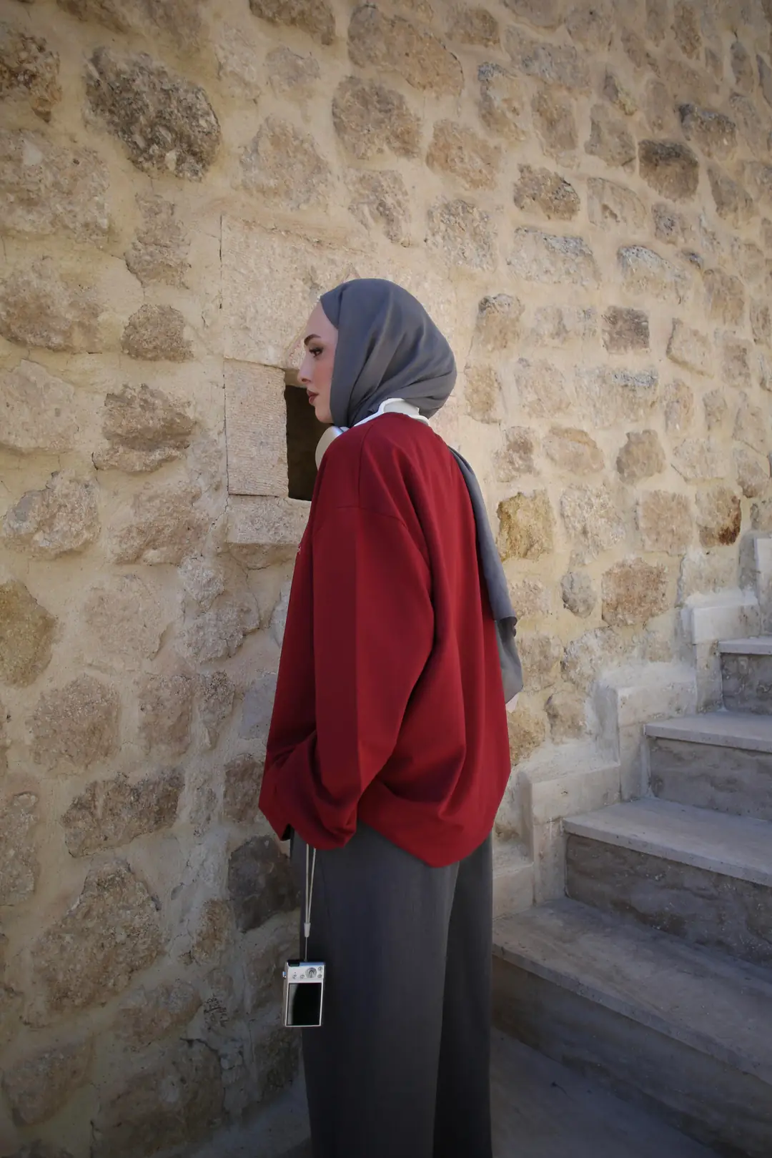 Etiket Baskılı Sweatshirt Kırmızı - Görsel 5