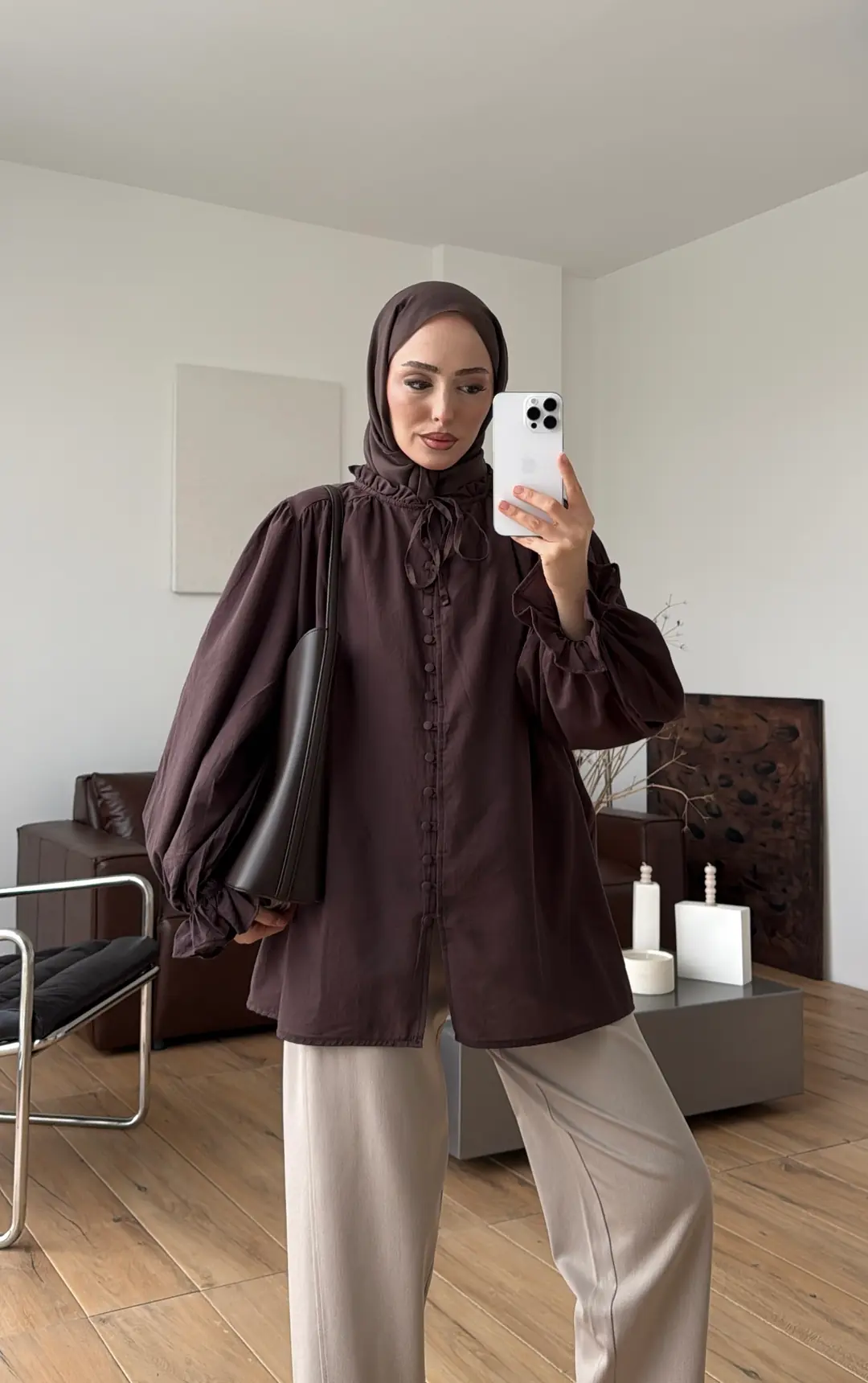 Fırfır Detaylı Vual Gömlek Kahve - Görsel 3