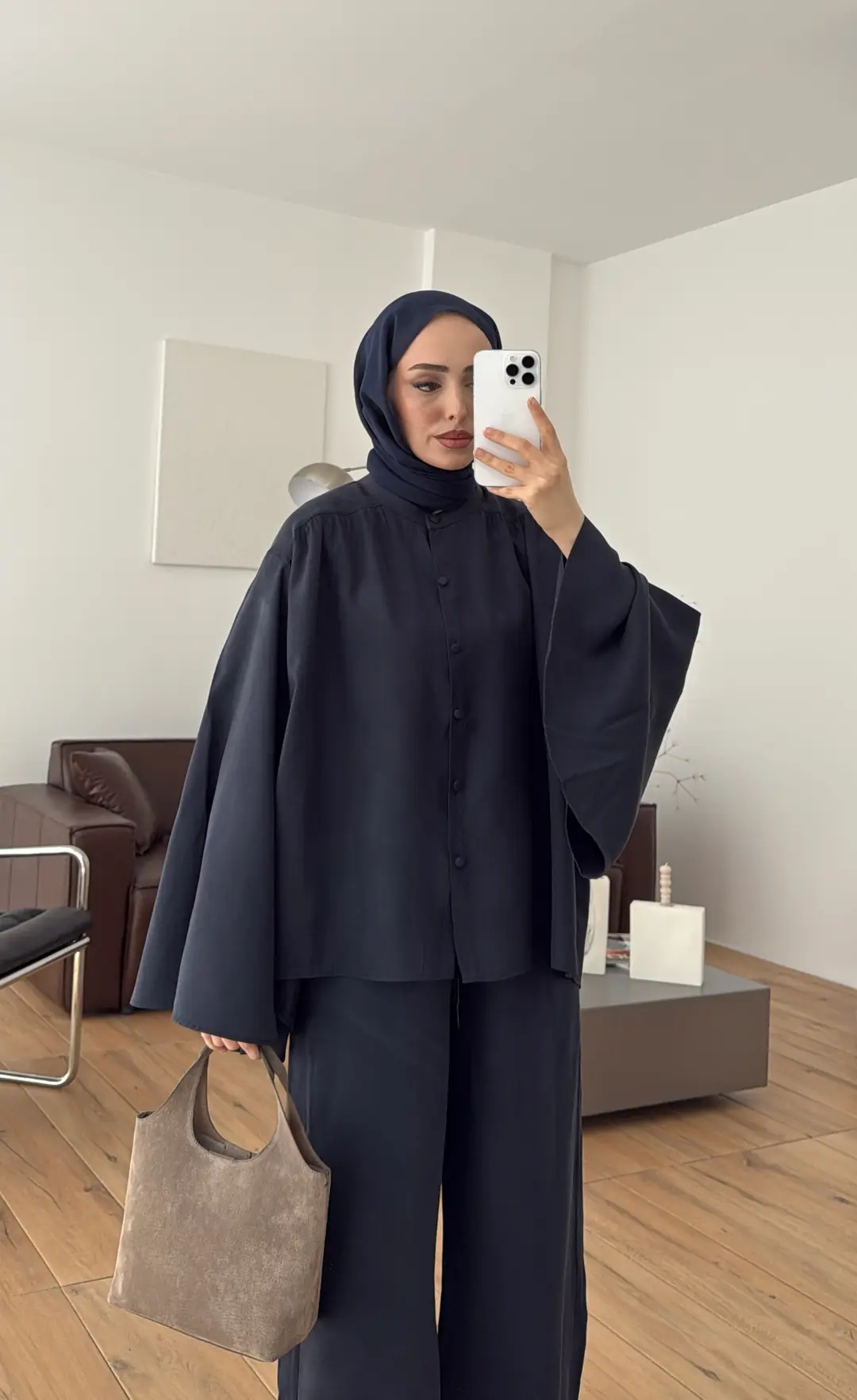 Geniş Kol Büzgülü Takım Lacivert - Görsel 3