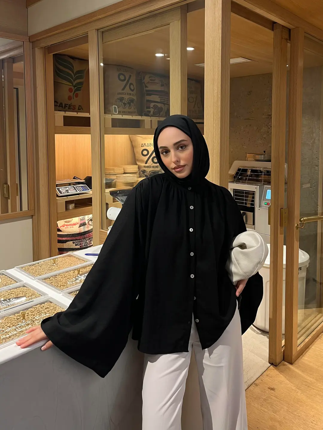 Geniş Kol Tasarım Keten Gömlek Siyah