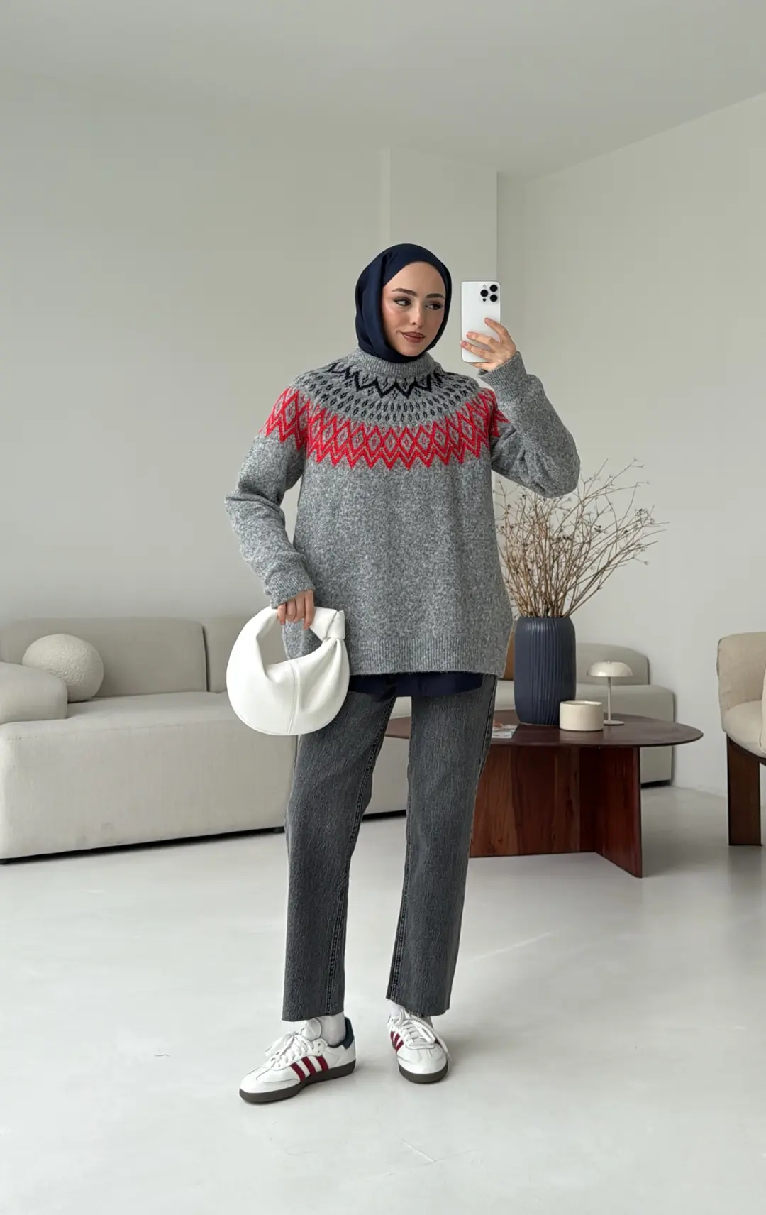 Gri Kırmızı Geçişli Triko Kazak