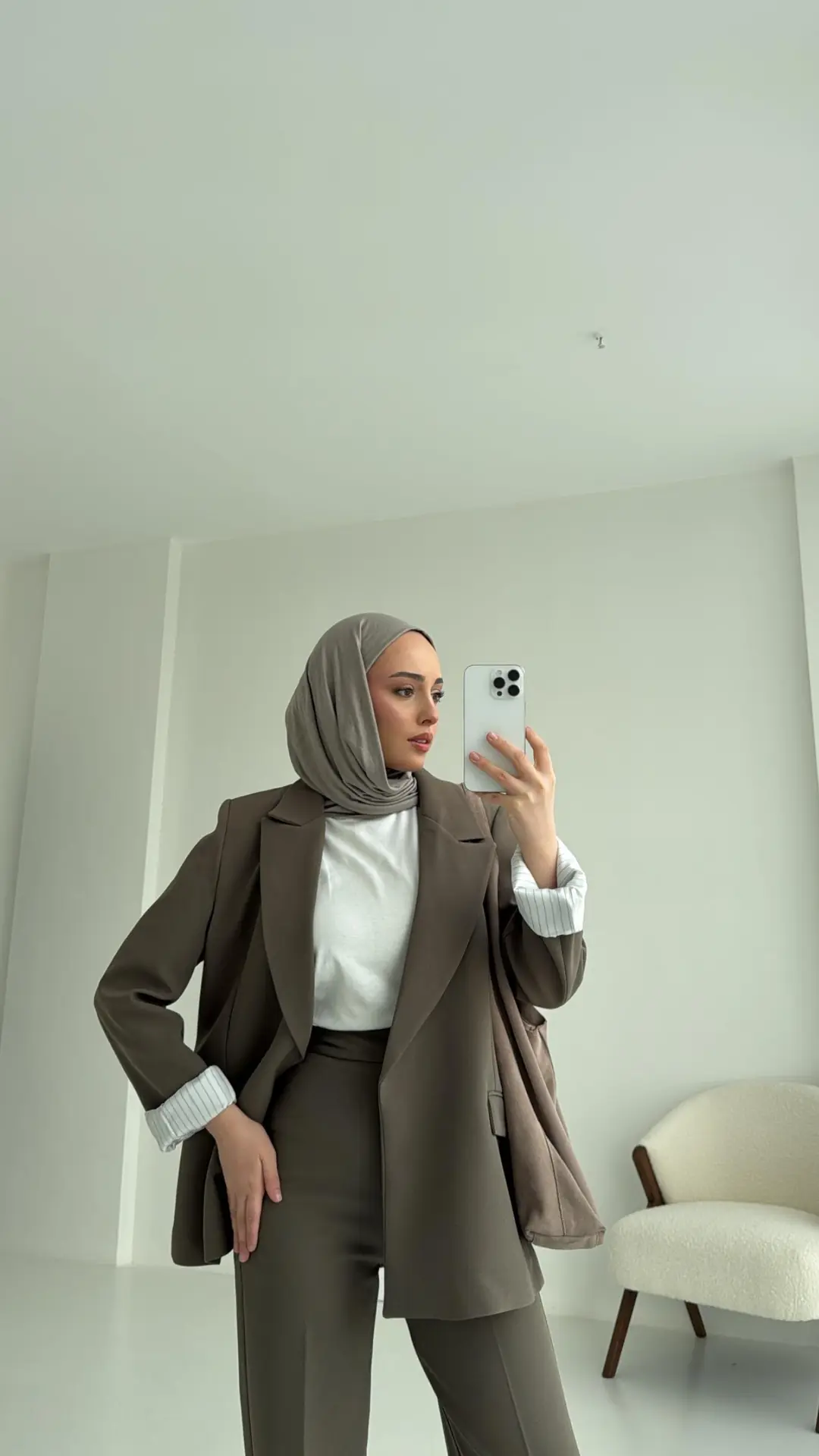 Haki Ceketli Takım - Görsel 4