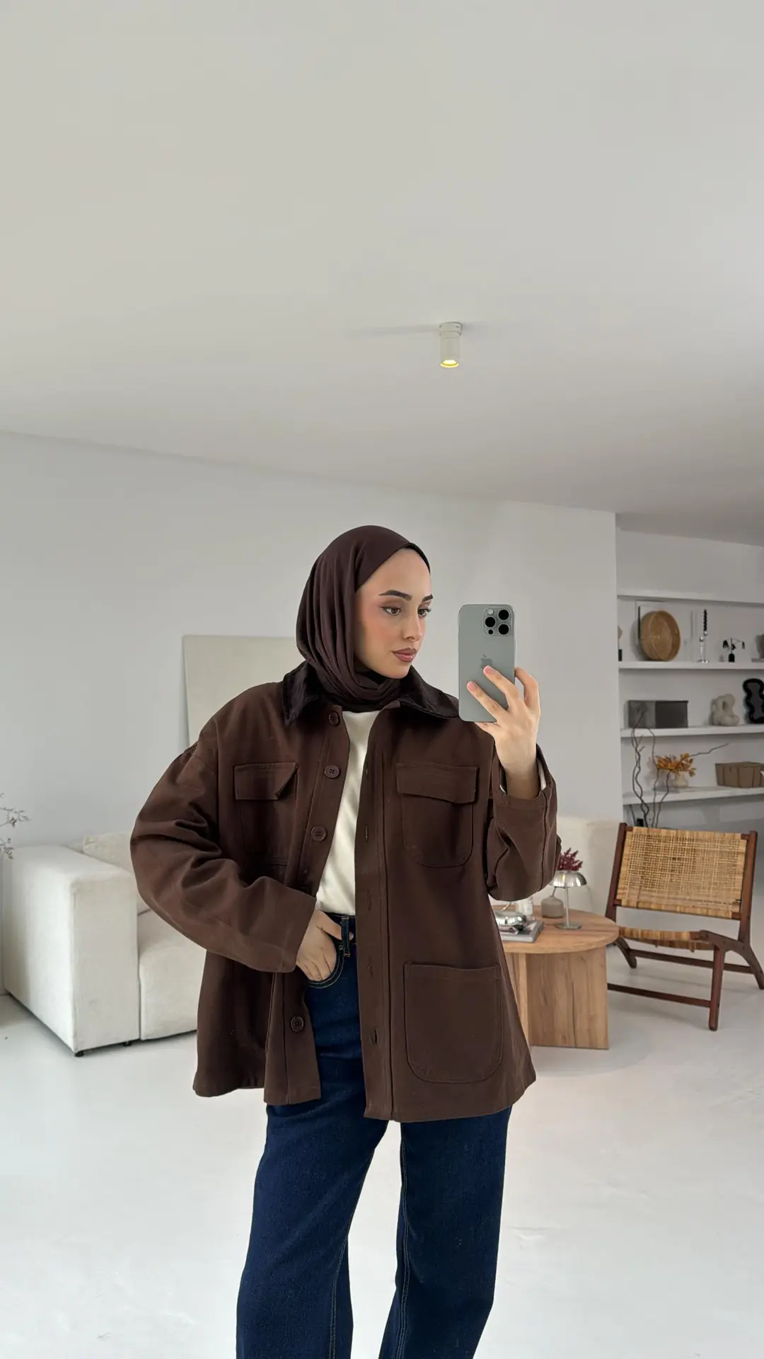 Kadife Yaka Cep Detaylı Ceket Kahve - Görsel 2