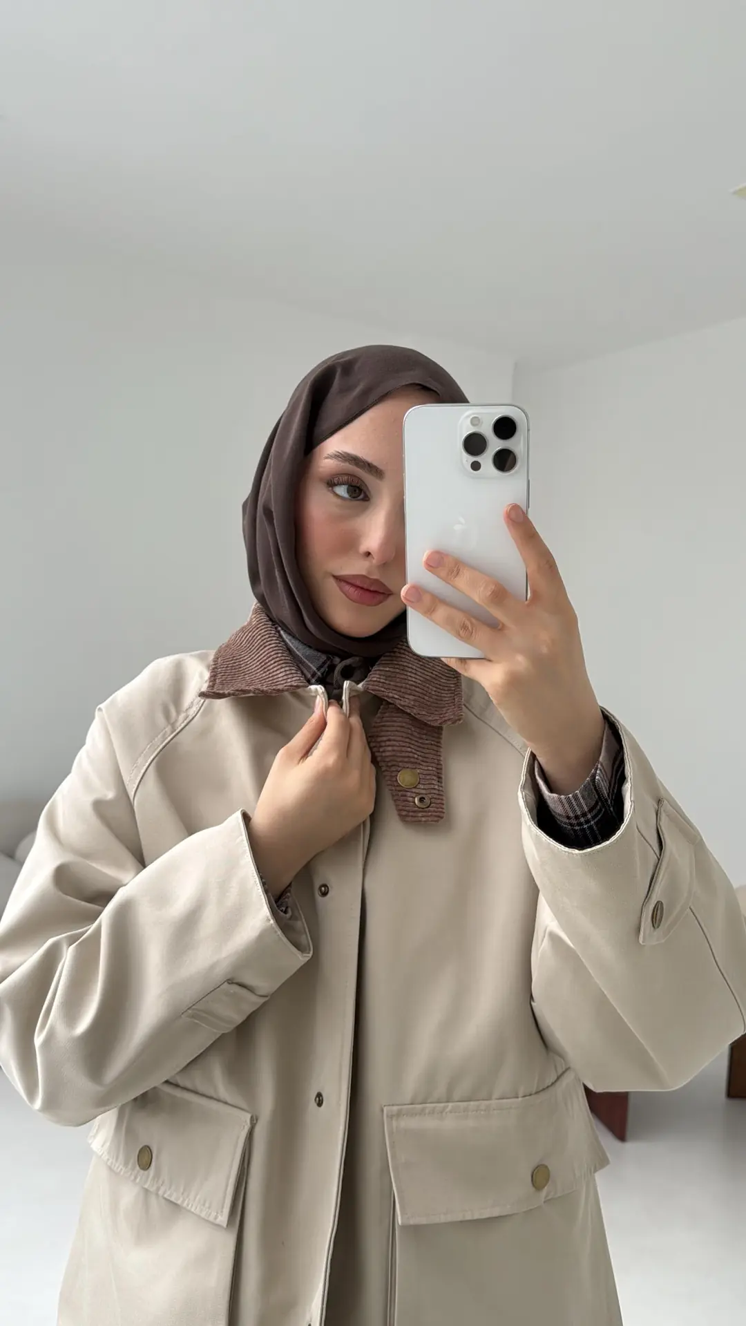 Kadife Yaka Dolgulu Ceket Bej - Görsel 6