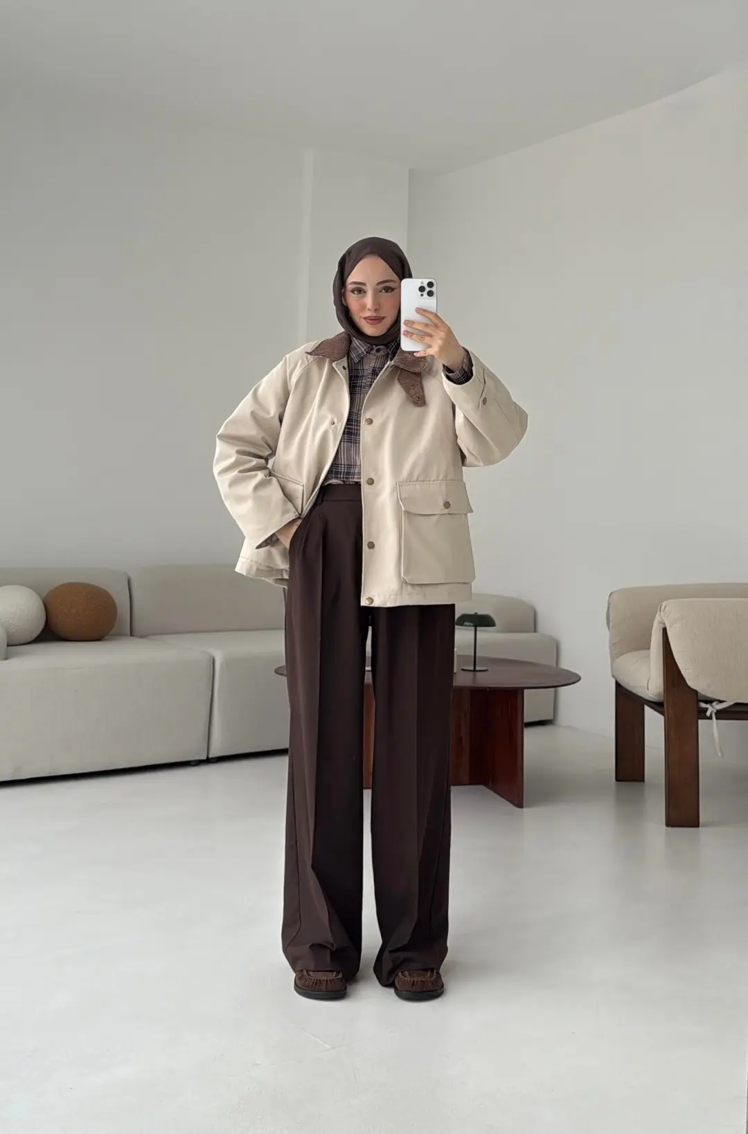 Kadife Yaka Dolgulu Ceket Bej - Görsel 9