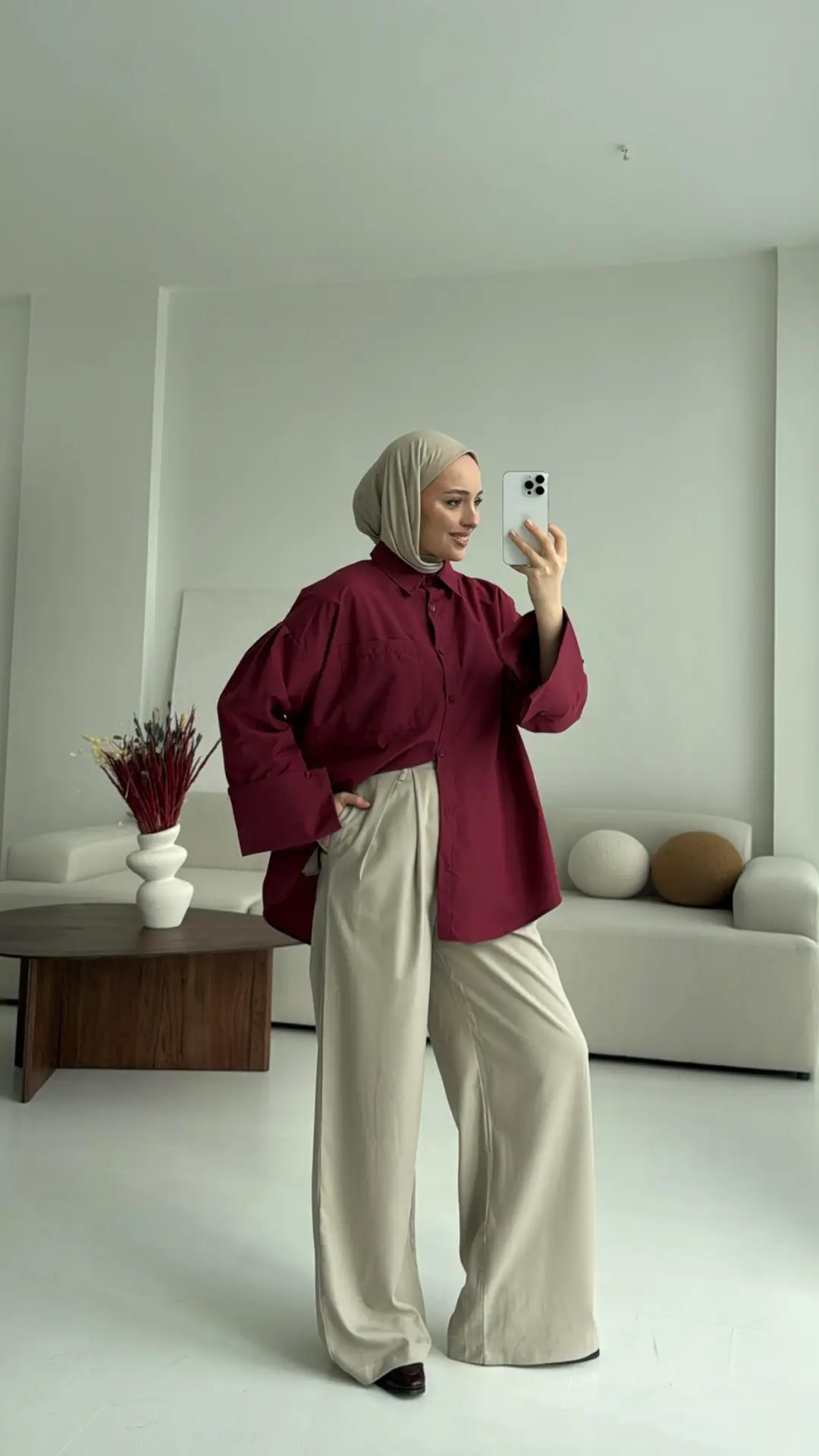 Kalın Manşetli Oversize Bordo Gömlek - Görsel 4