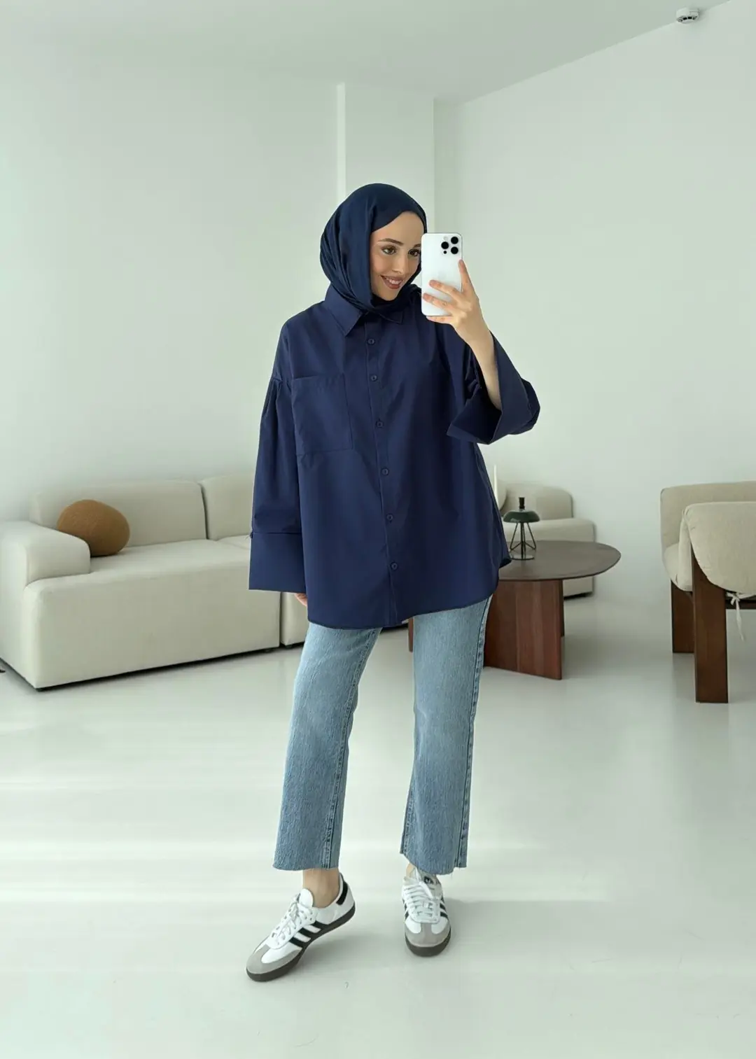 Kalın Manşetli Oversize Lacivert Gömlek - Görsel 2