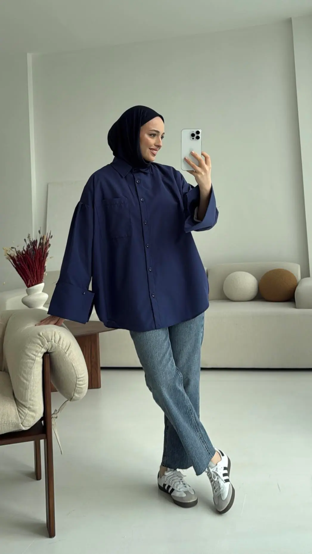 Kalın Manşetli Oversize Lacivert Gömlek - Görsel 6