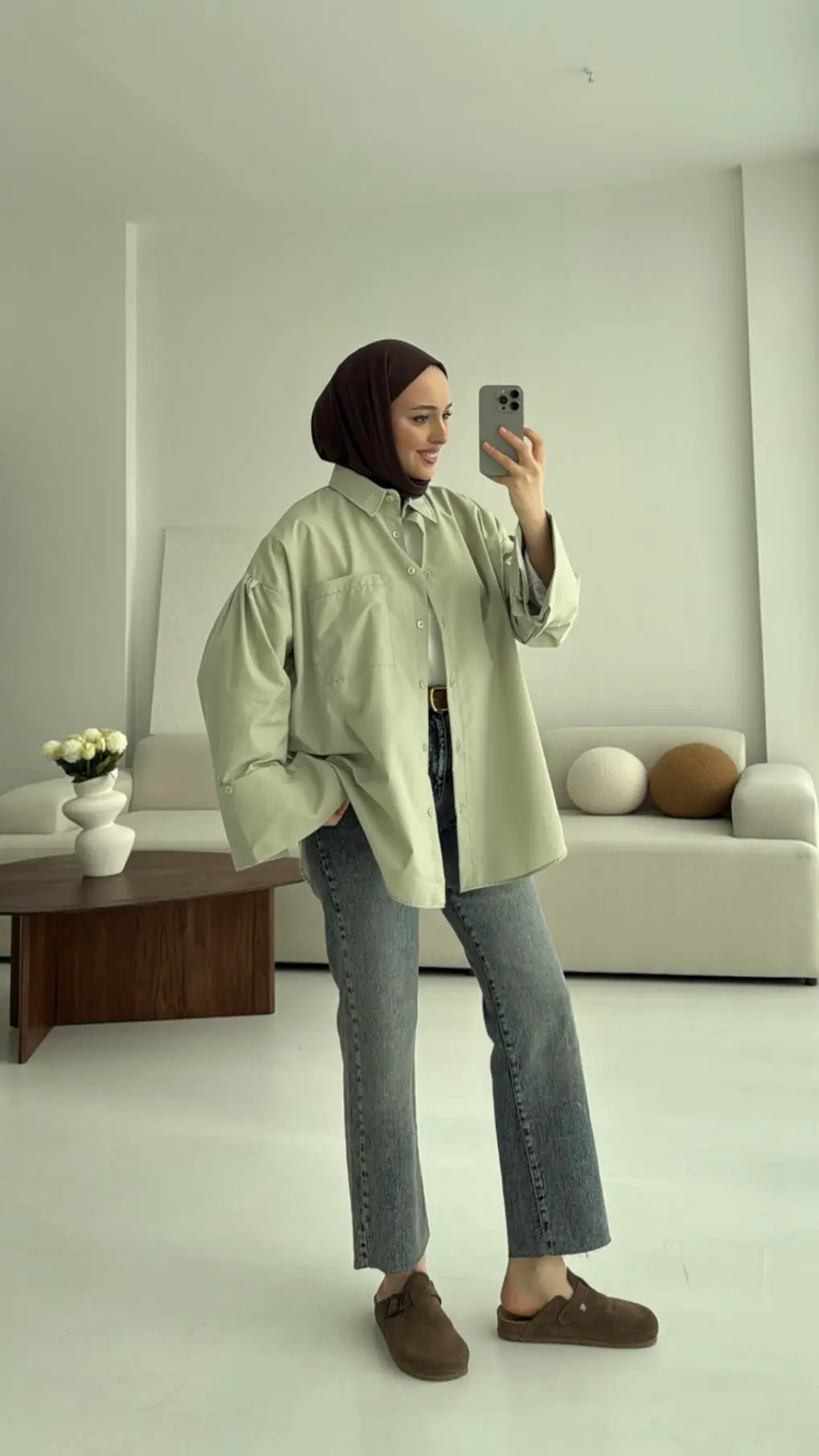 Kalın Manşetli Oversize Mint Gömlek - Görsel 4