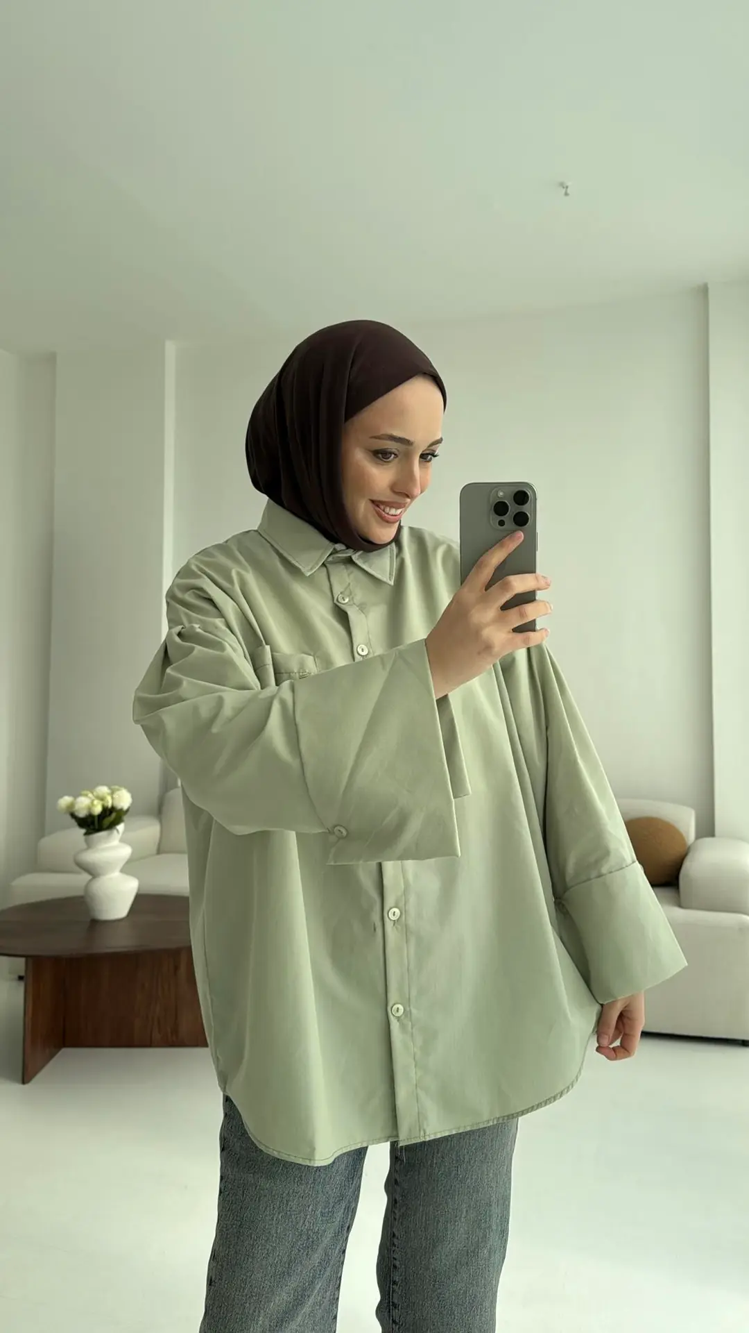 Kalın Manşetli Oversize Mint Gömlek - Görsel 6