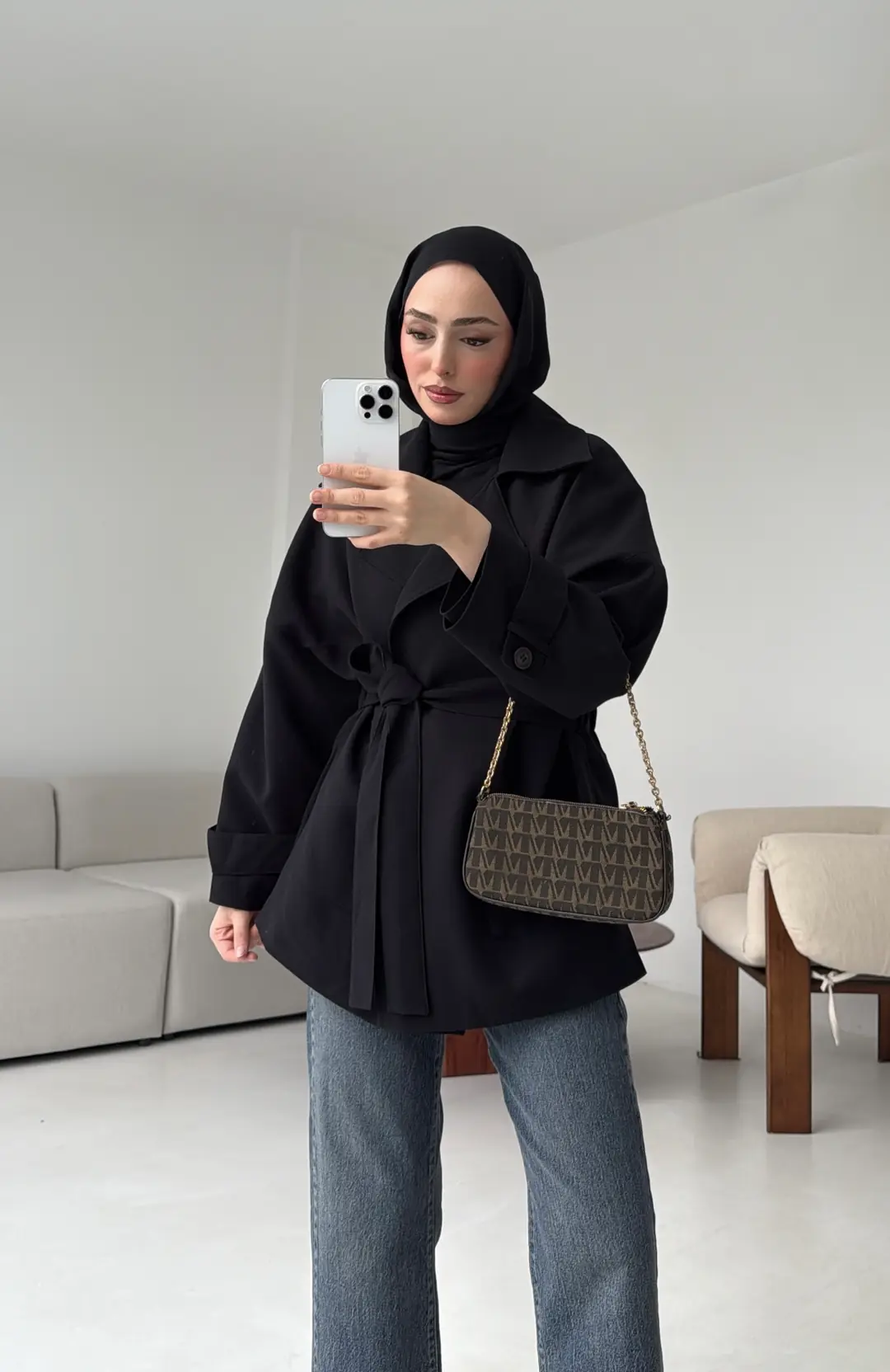 Kemerli Dökümlü Trençkot Siyah