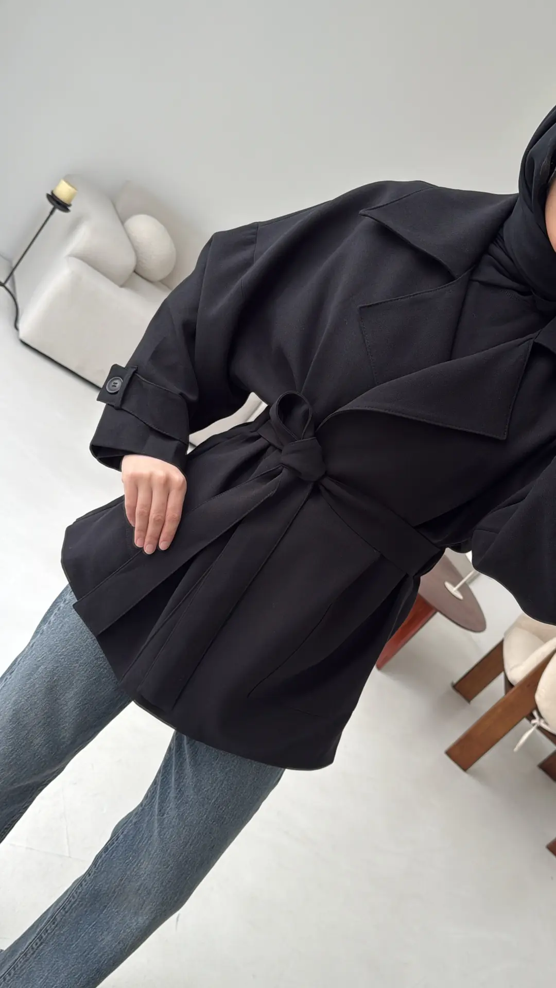 Kemerli Dökümlü Trençkot Siyah - Görsel 7