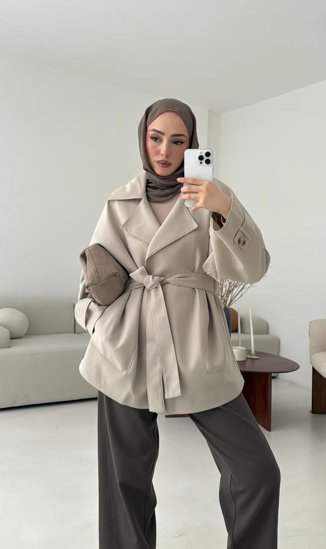 Kemerli Dökümlü Trençkot Taş