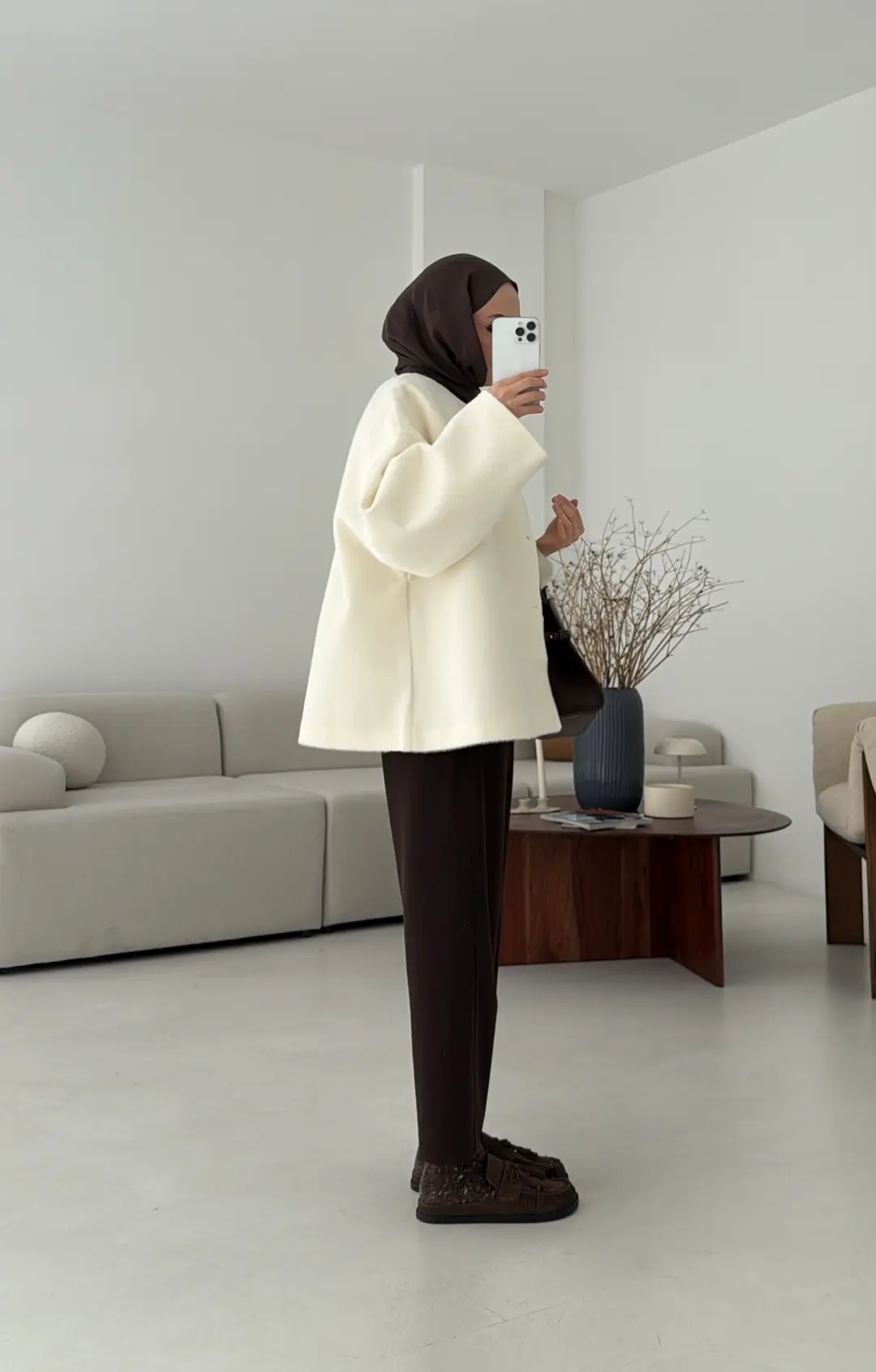 Kemerli Gizli Düğmeli Kaşe Kaban - Görsel 4