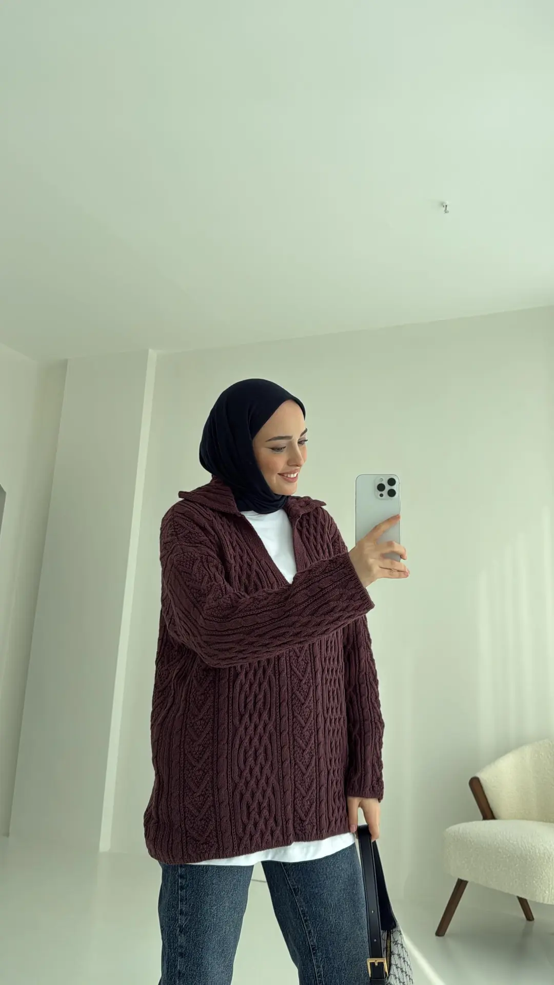 Kendinden V Yaka Saç Örgü Kazak Mürdüm - Görsel 4