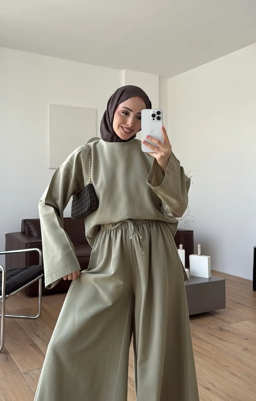 Keten Bol Paça Buluz Takım Çağla Yeşili - Görsel 5