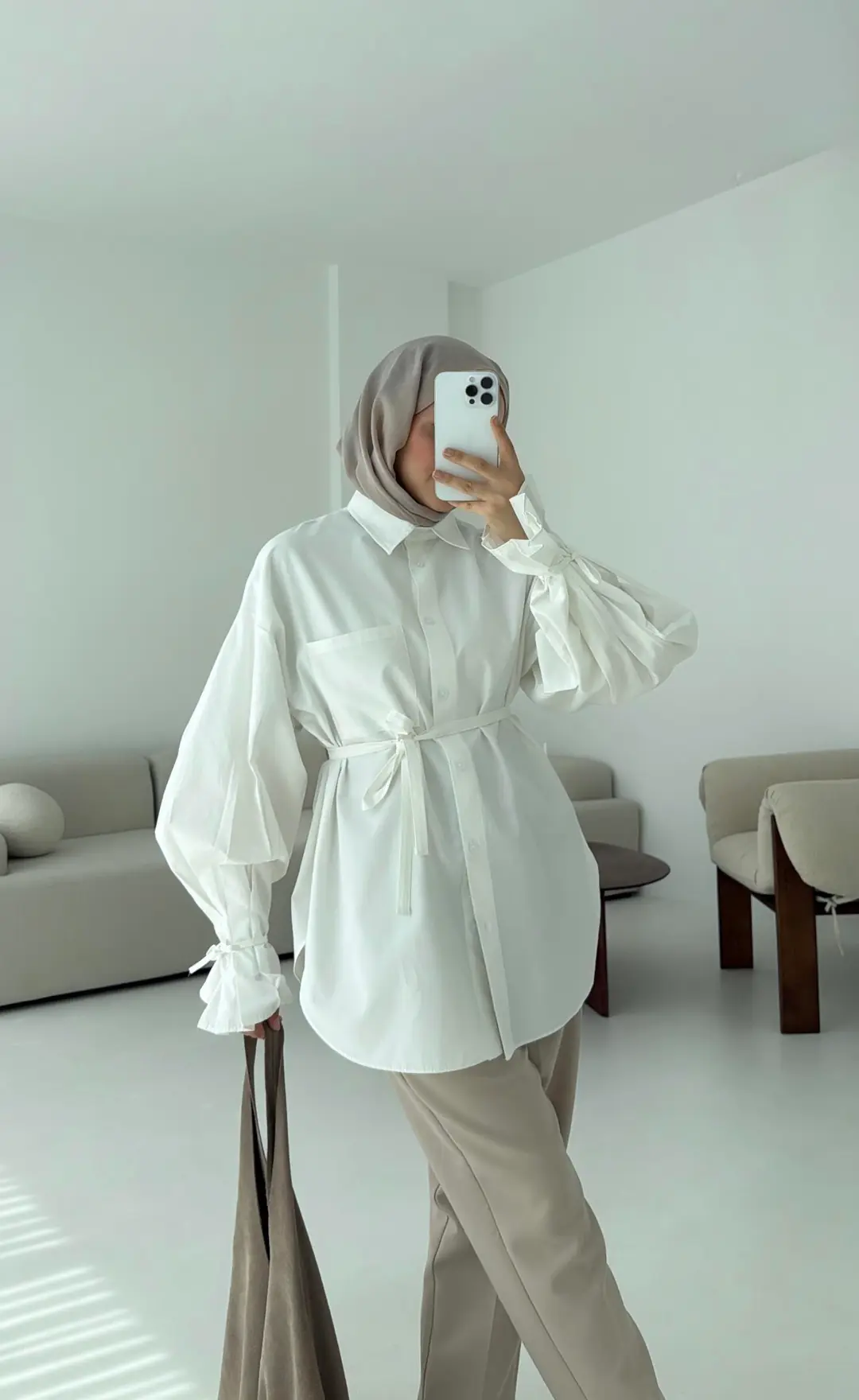 Kol Detay Tasarım Gömlek Beyaz - Görsel 2