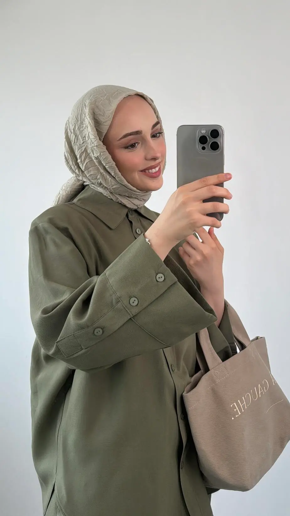 Kol Manşetli Gömlekli Takım - Görsel 2